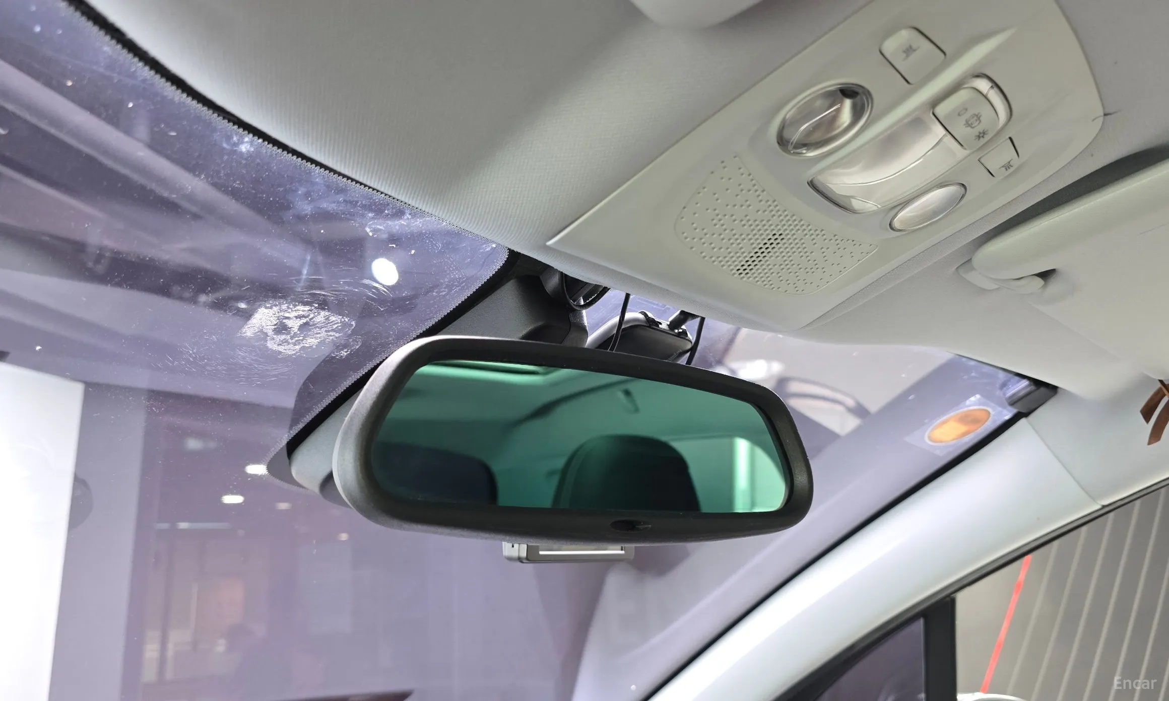 Peugeot 2008. превью 16