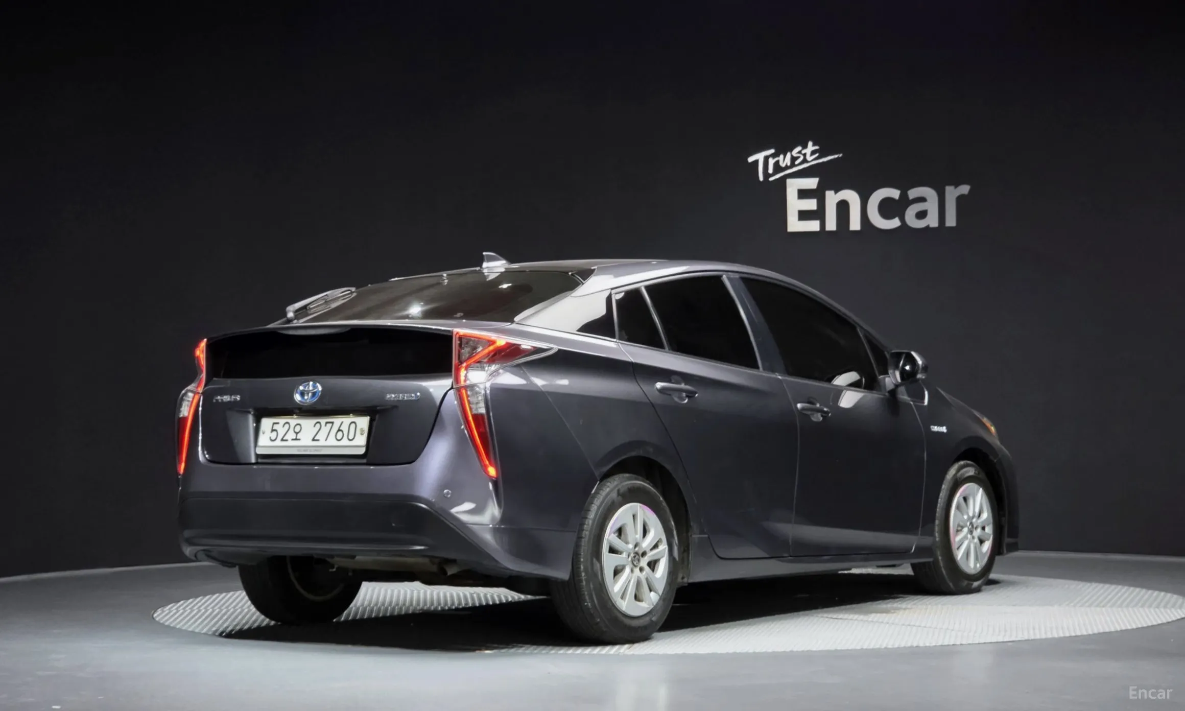 Toyota Prius 4th Generation