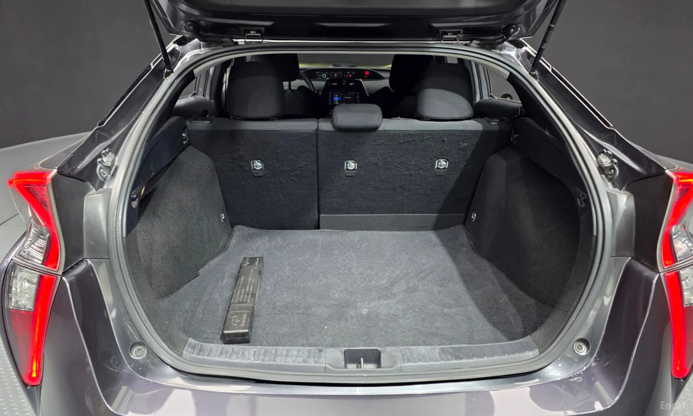 Toyota Prius 4th Generation превью 20