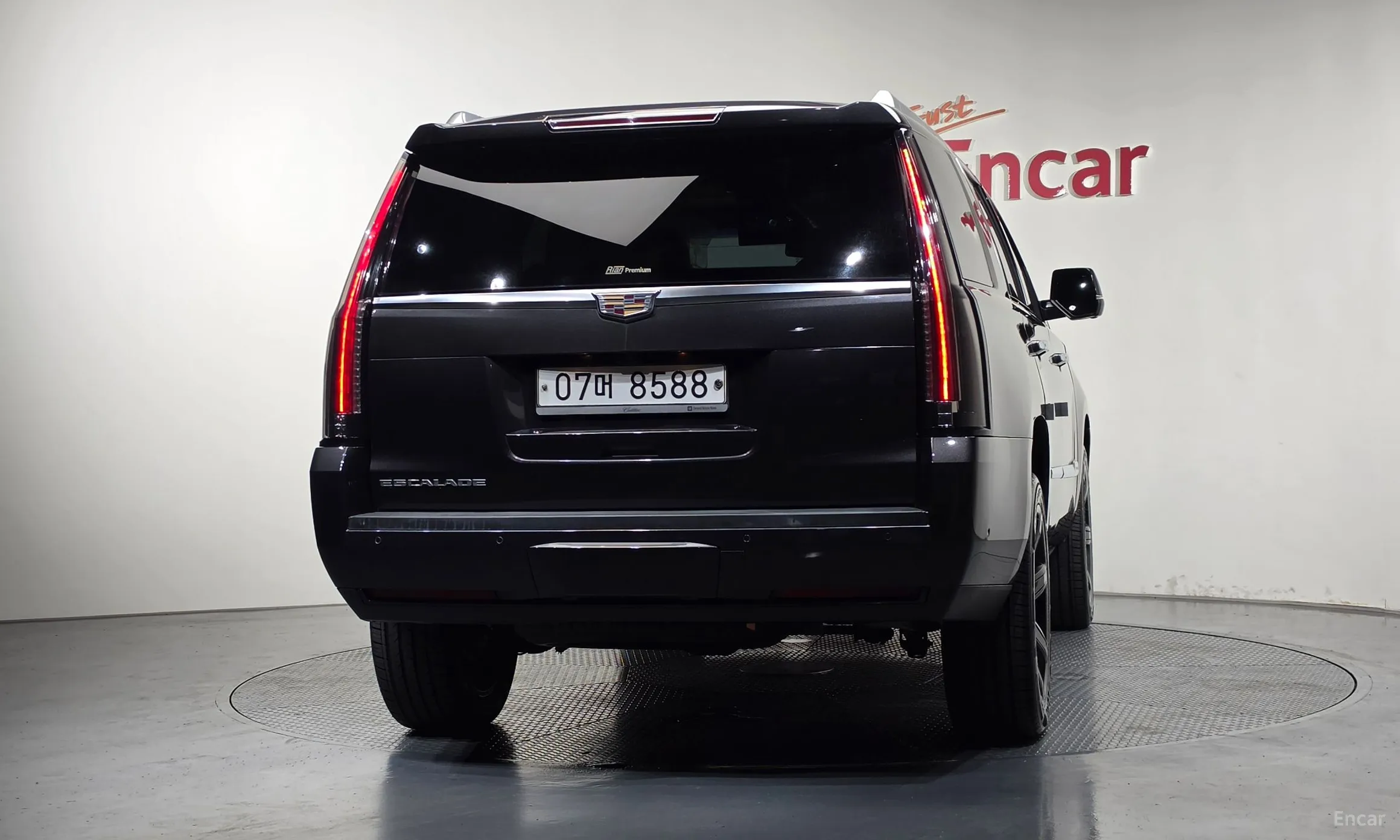 Cadillac Escalade превью 4