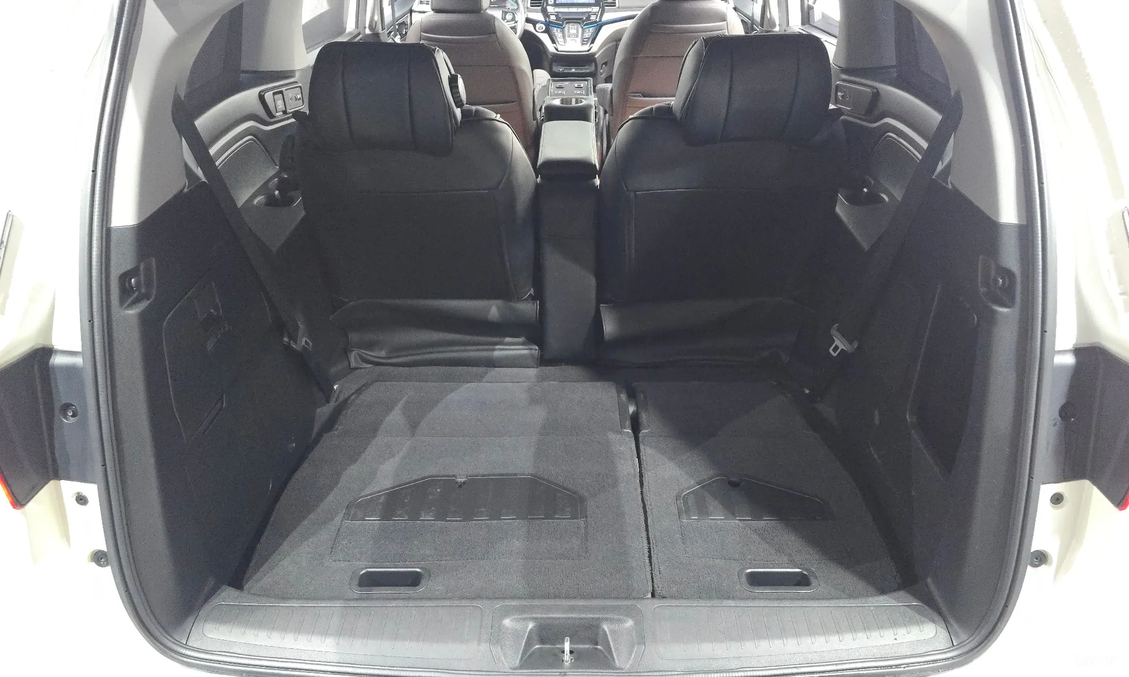 Honda Odyssey превью 20