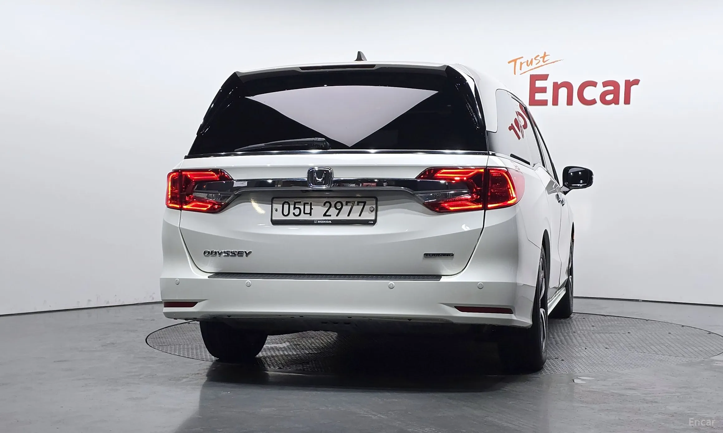 Honda Odyssey превью 4