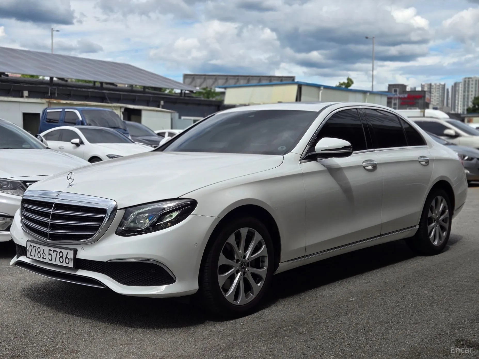 Mercedes Benz E-Class W213