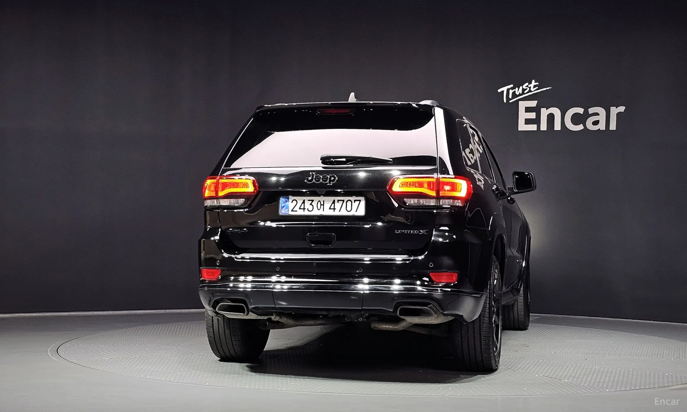 Jeep Grand Cherokee превью 4