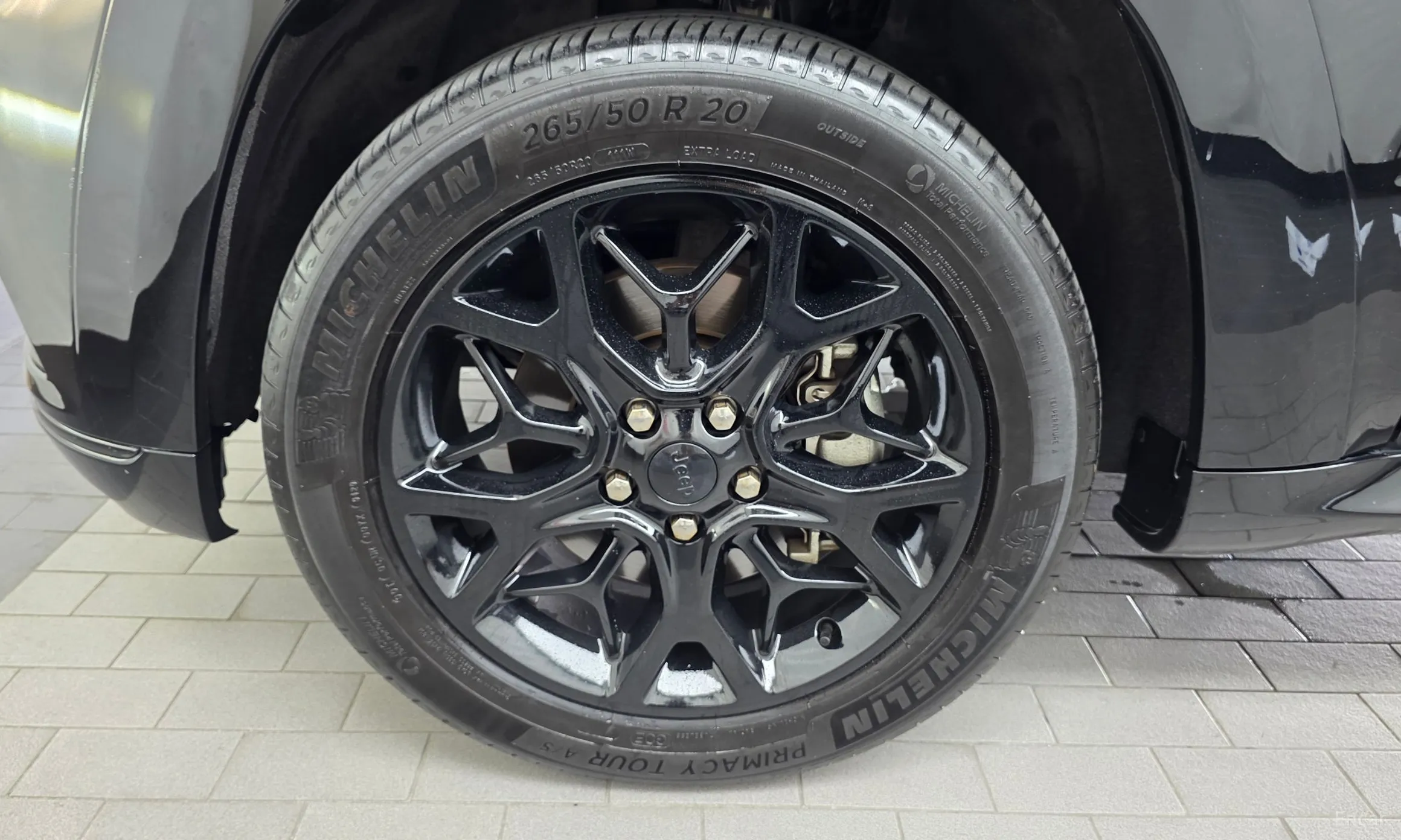 Jeep Grand Cherokee превью 5