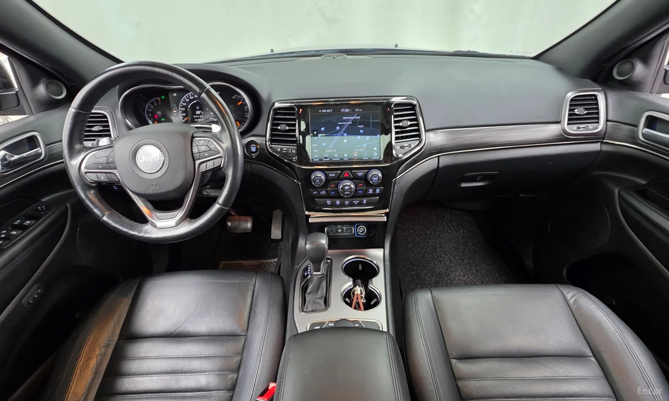 Jeep Grand Cherokee превью 7