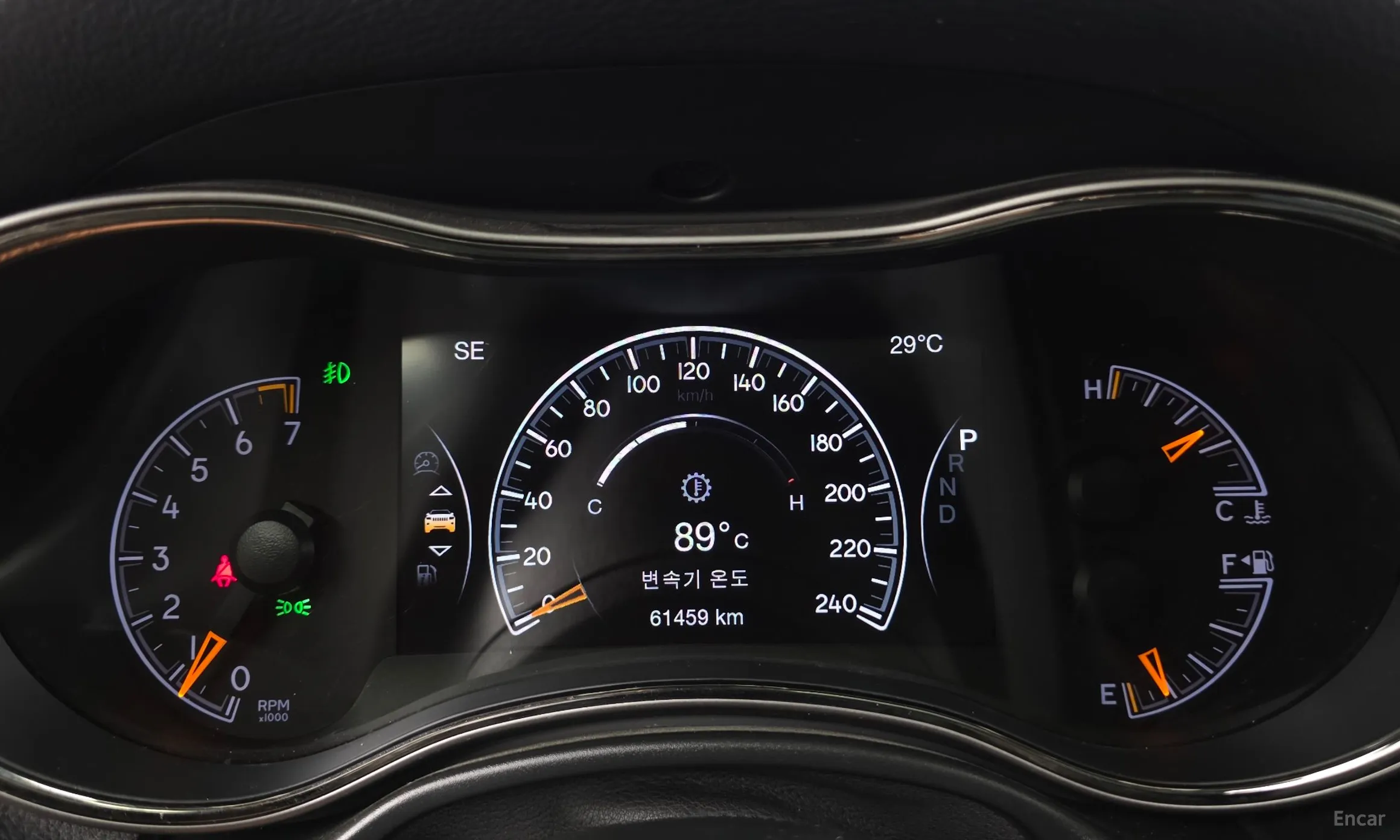 Jeep Grand Cherokee превью 8