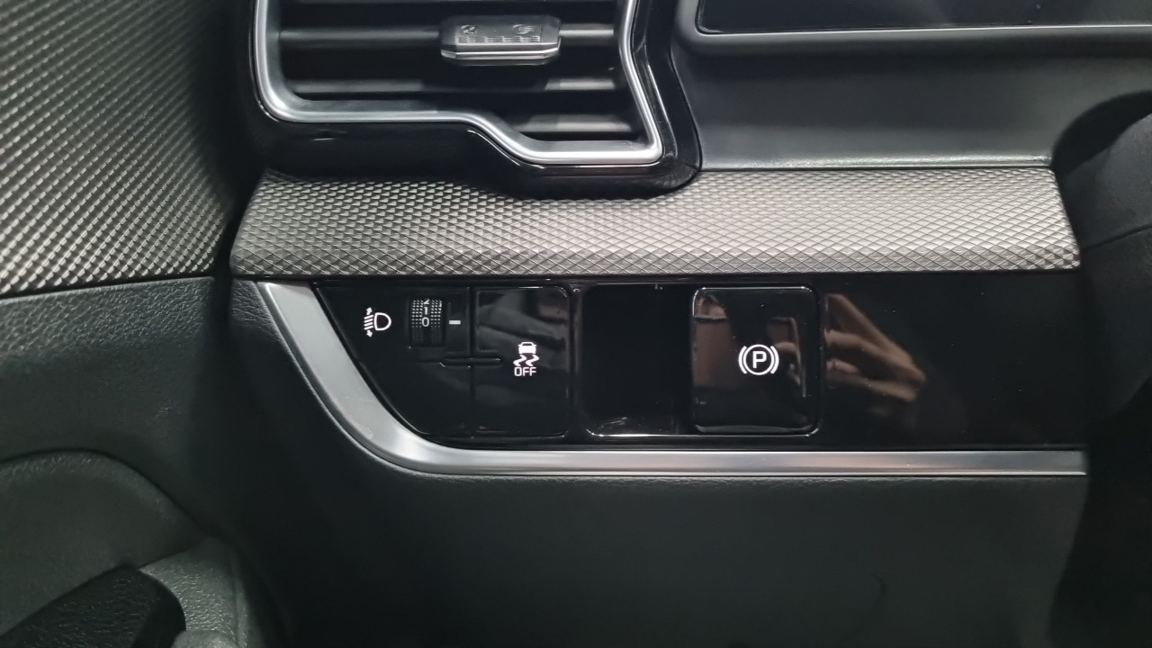 Kia Sportage 5th Generation превью 16