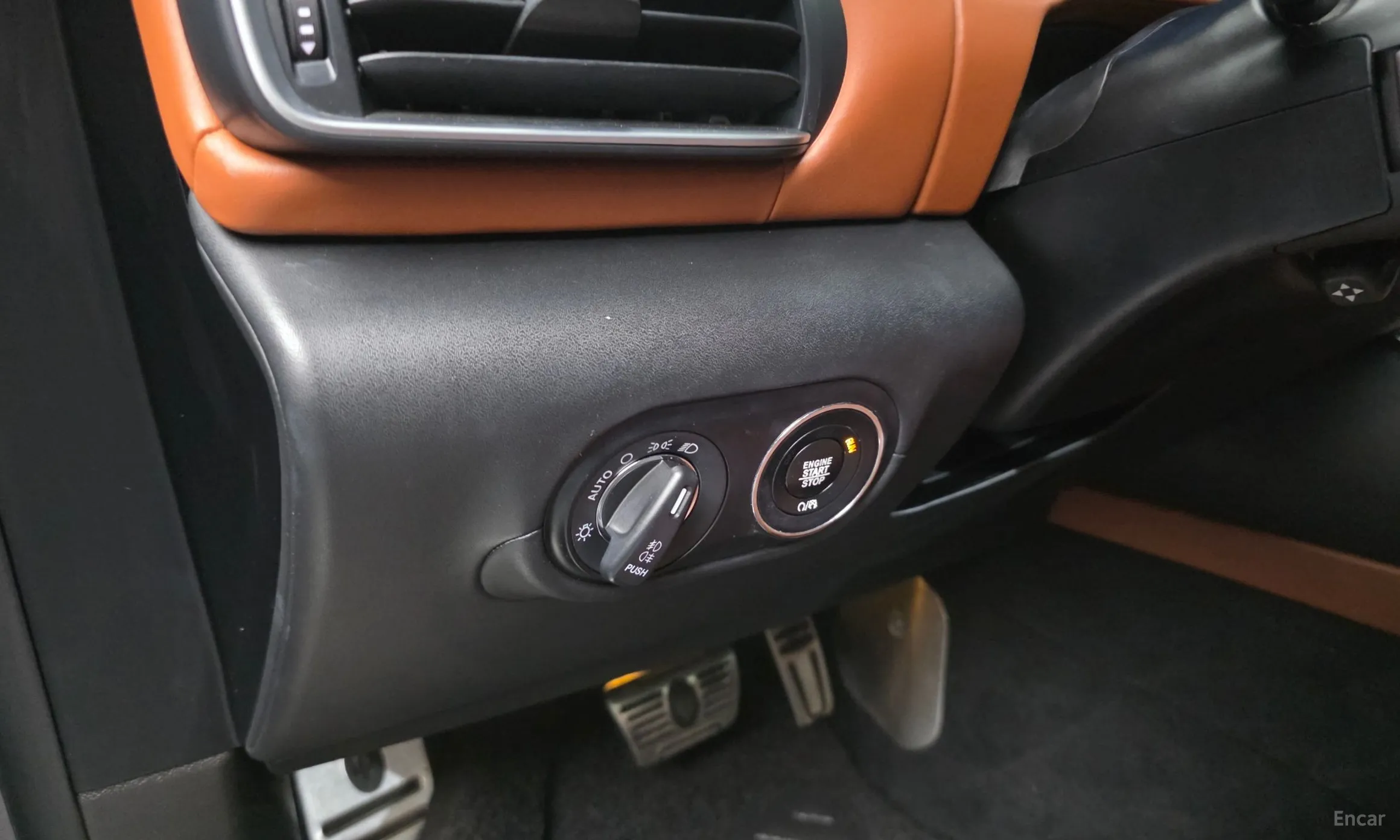Maserati Levante превью 19