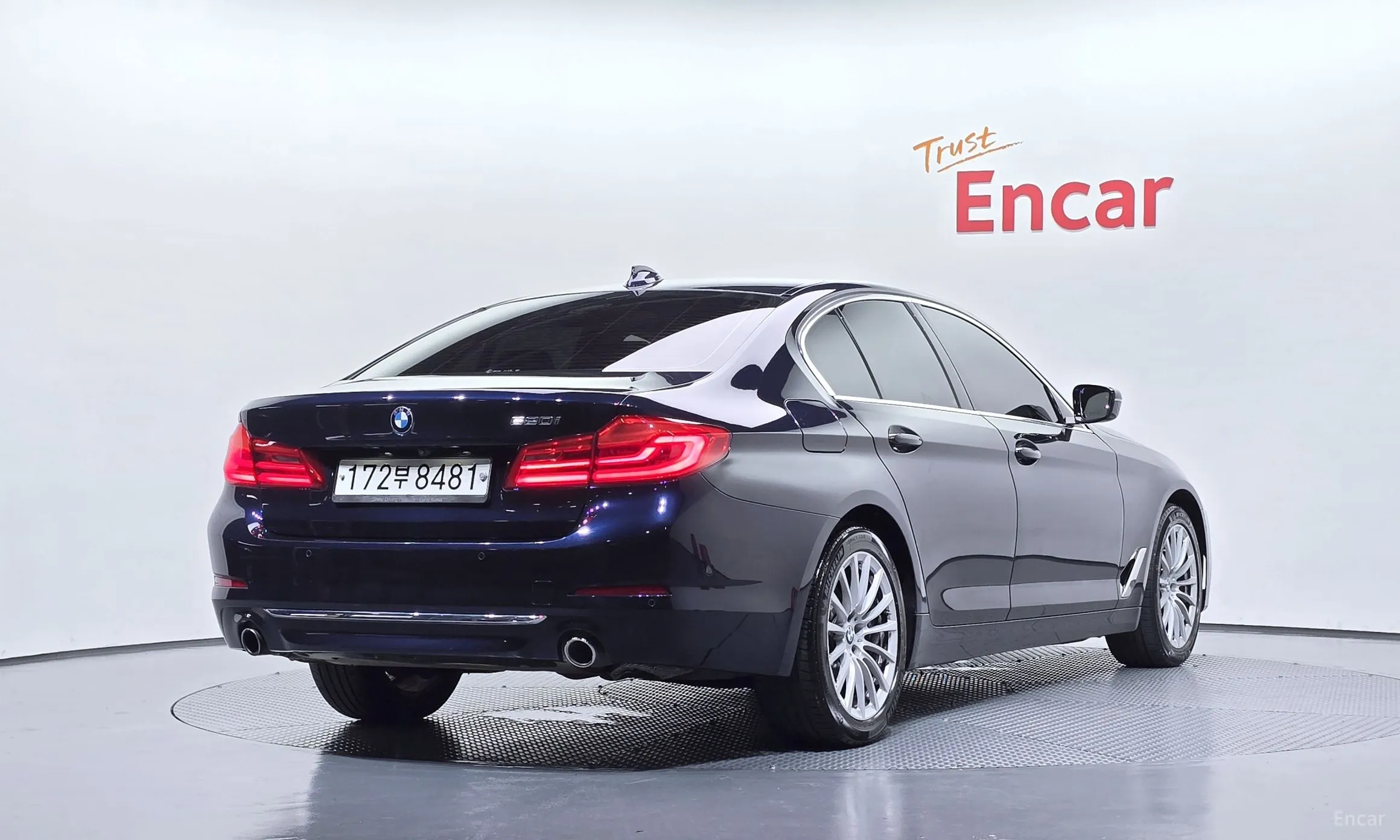 BMW 5 Series (G30)