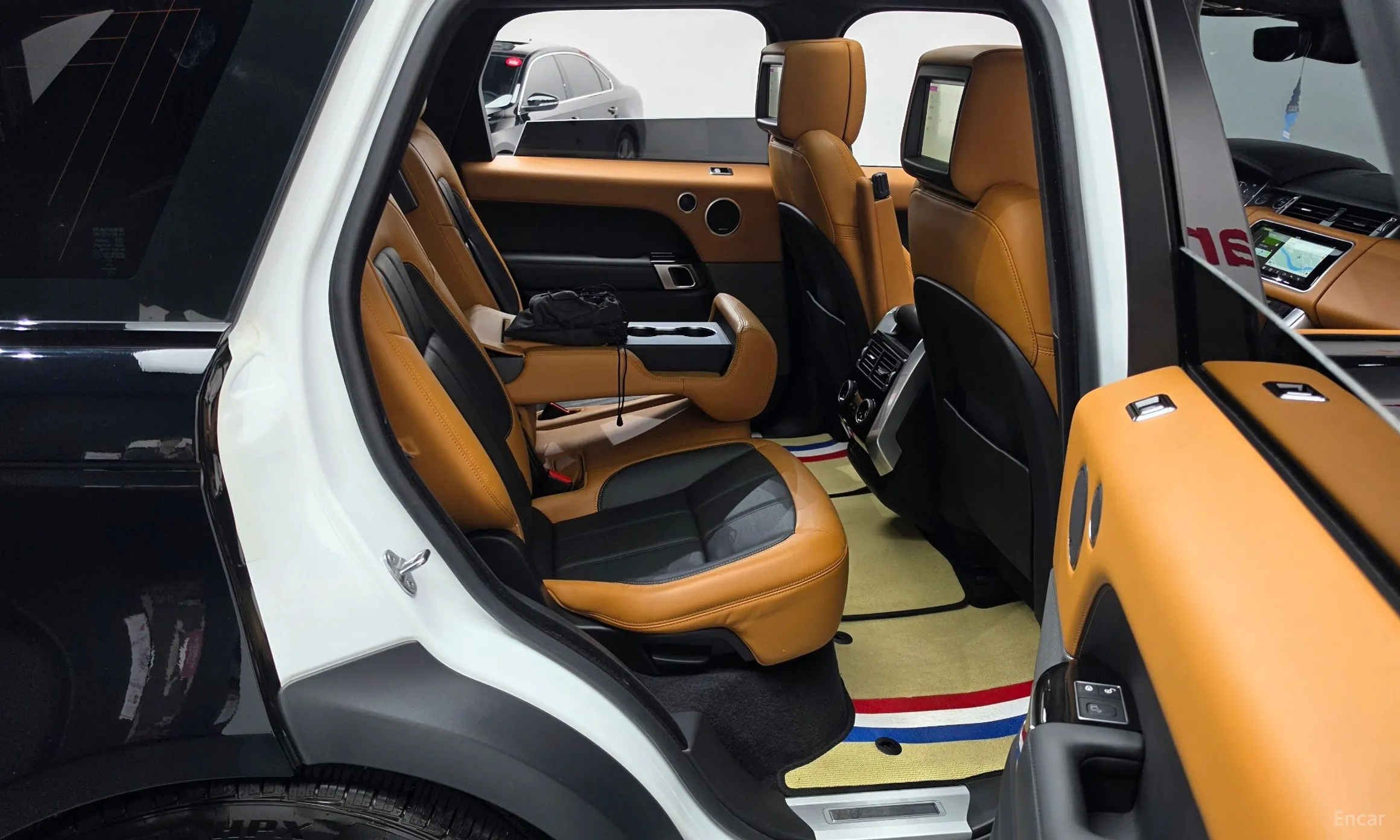 Land Rover Range Rover Sport 2nd Generation превью 11