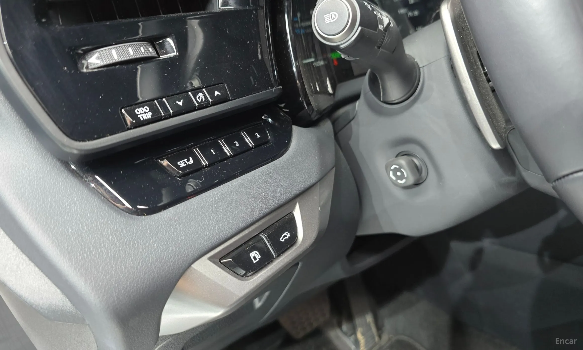 Lexus RX350h 5th Generation превью 18