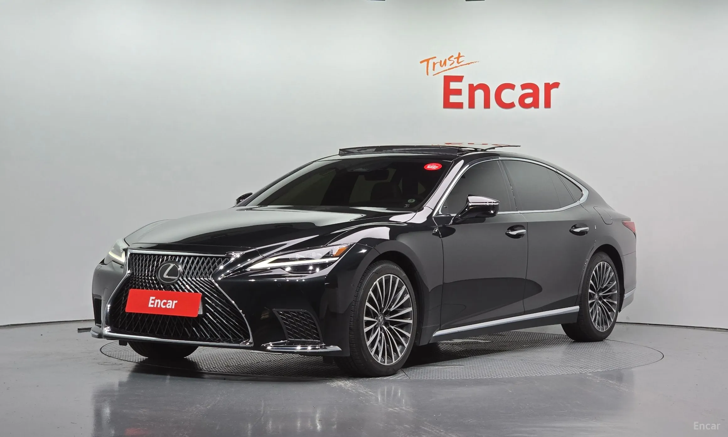 Lexus LS500 5th Generation