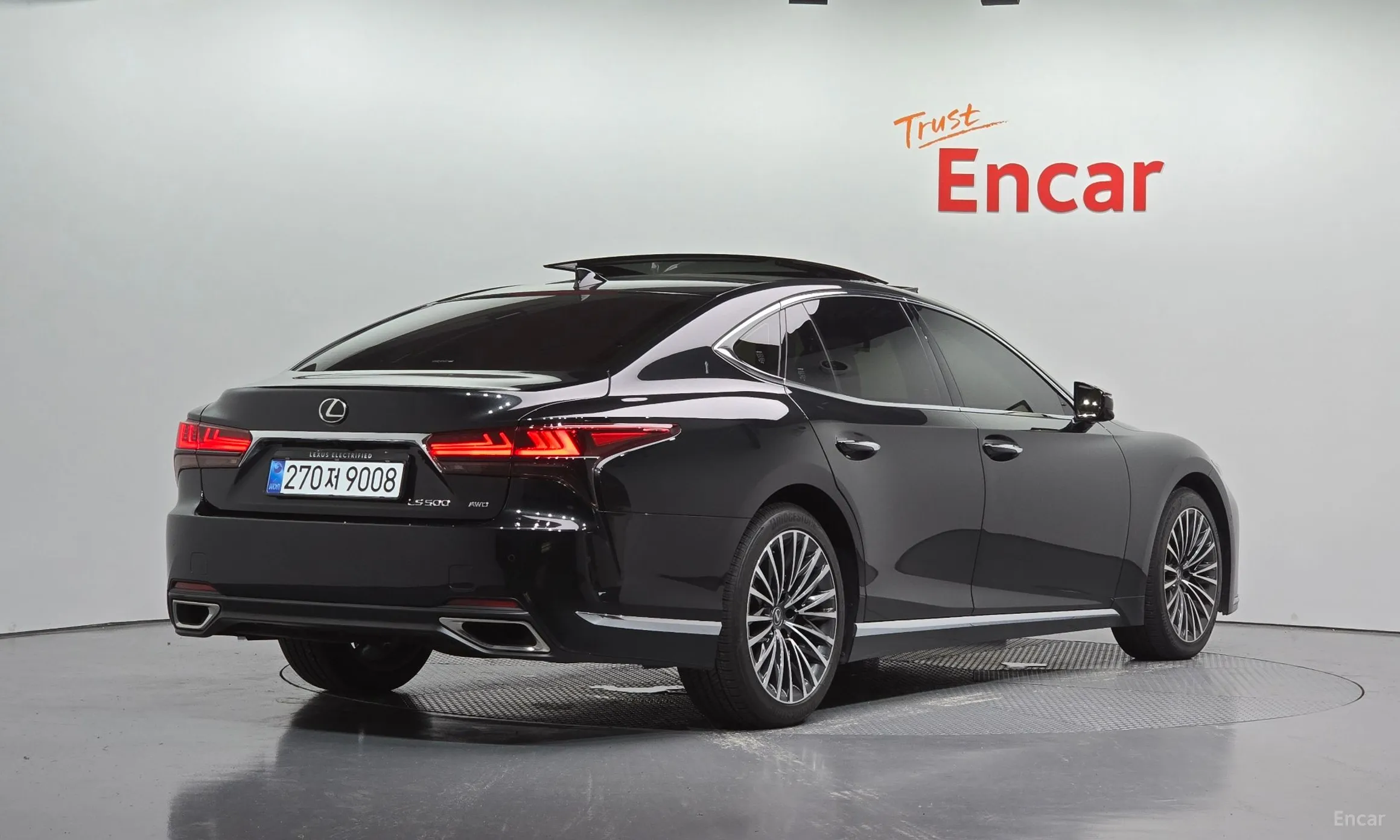 Lexus LS500 5th Generation