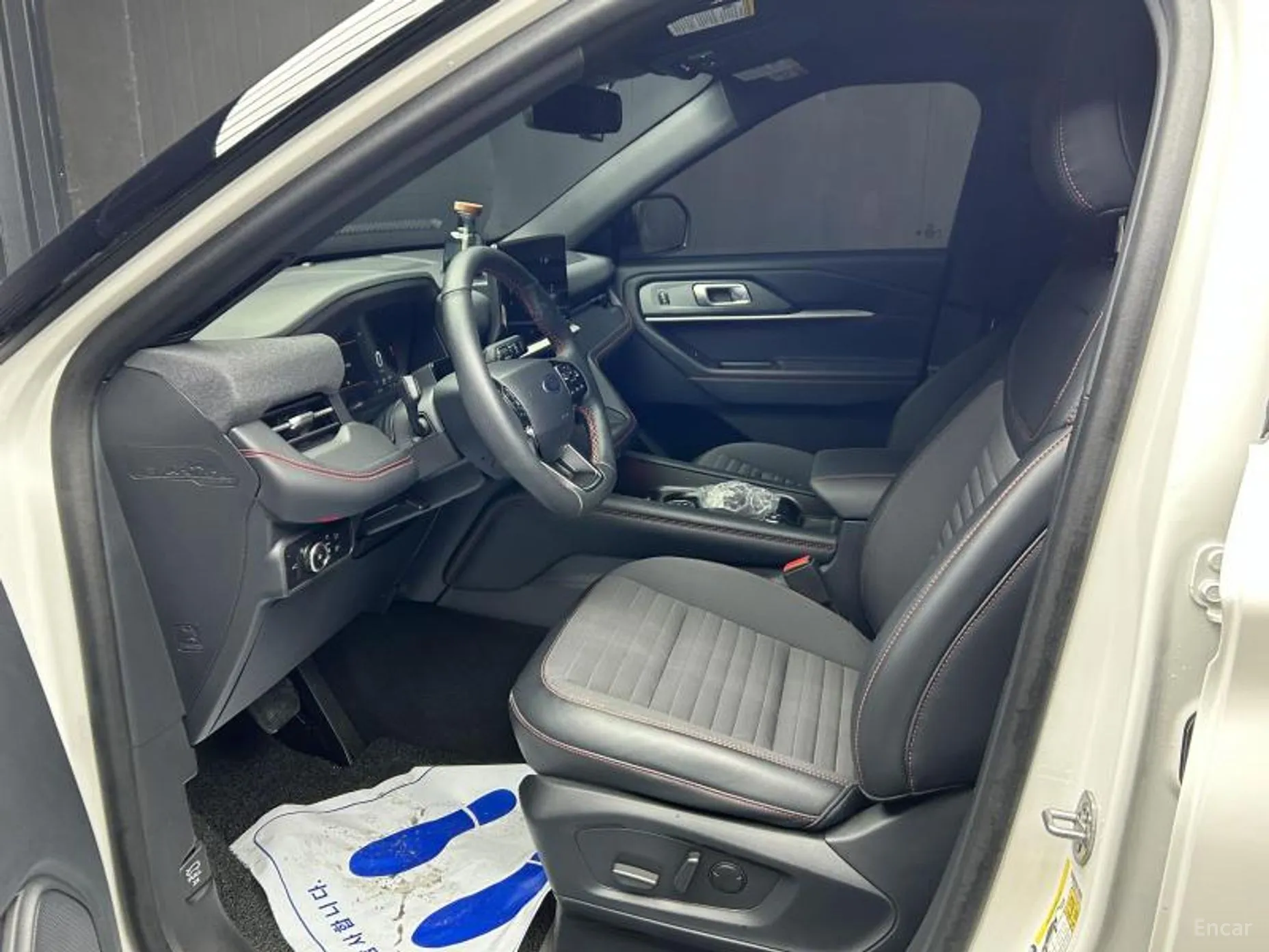 Ford Explorer 6th Generation превью 7