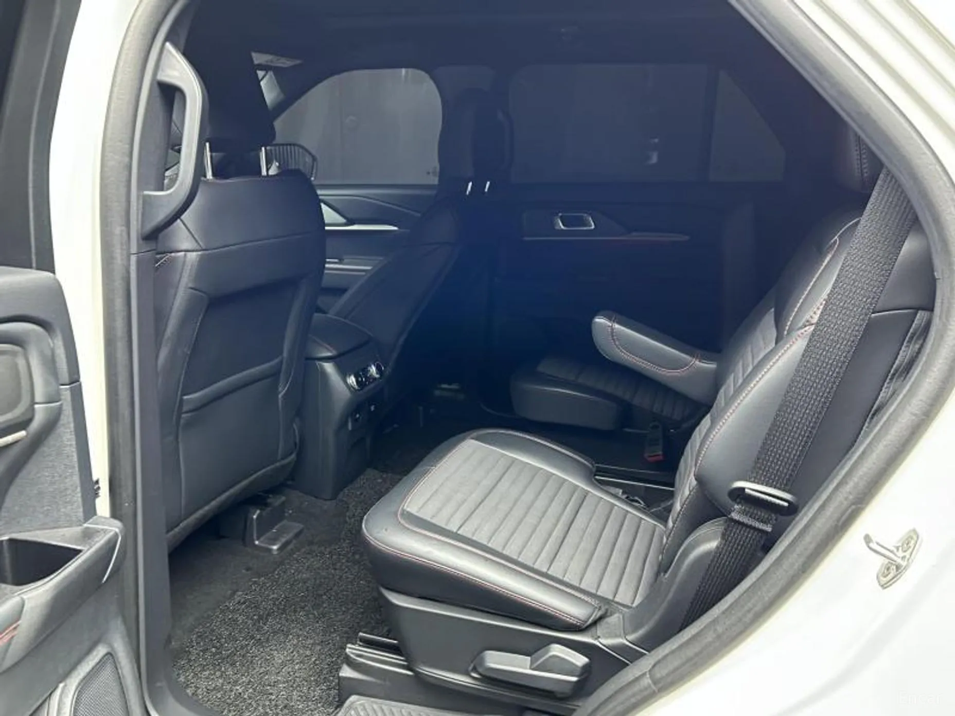 Ford Explorer 6th Generation превью 8