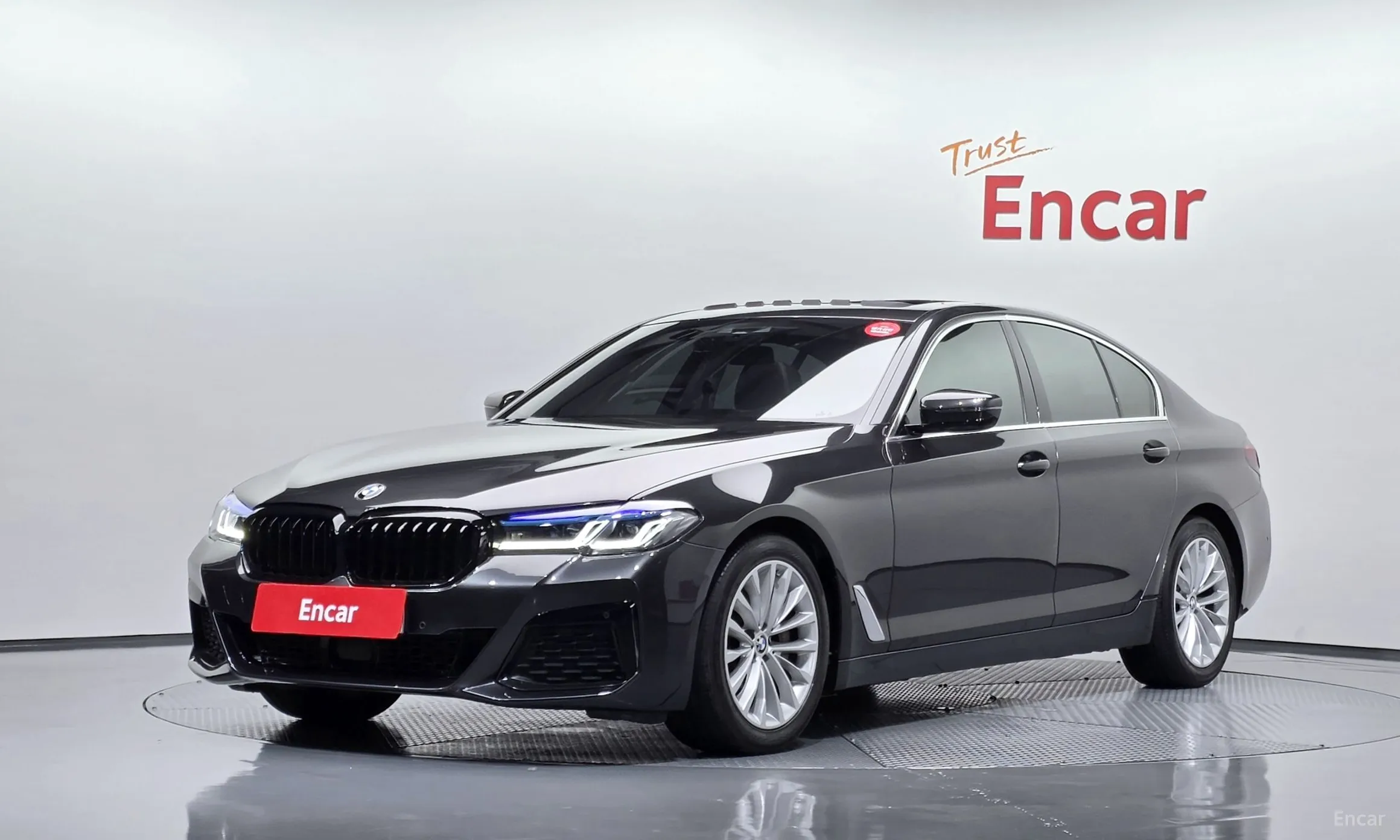 BMW 5 Series (G30)