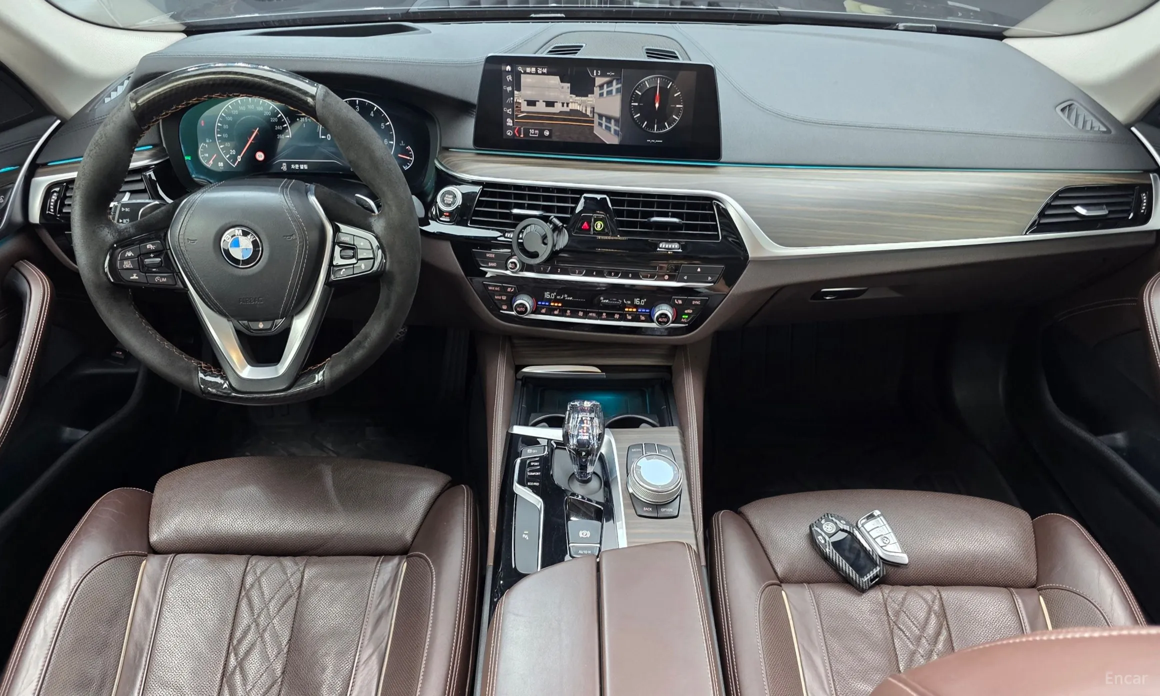 BMW 5 Series (G30) превью 7