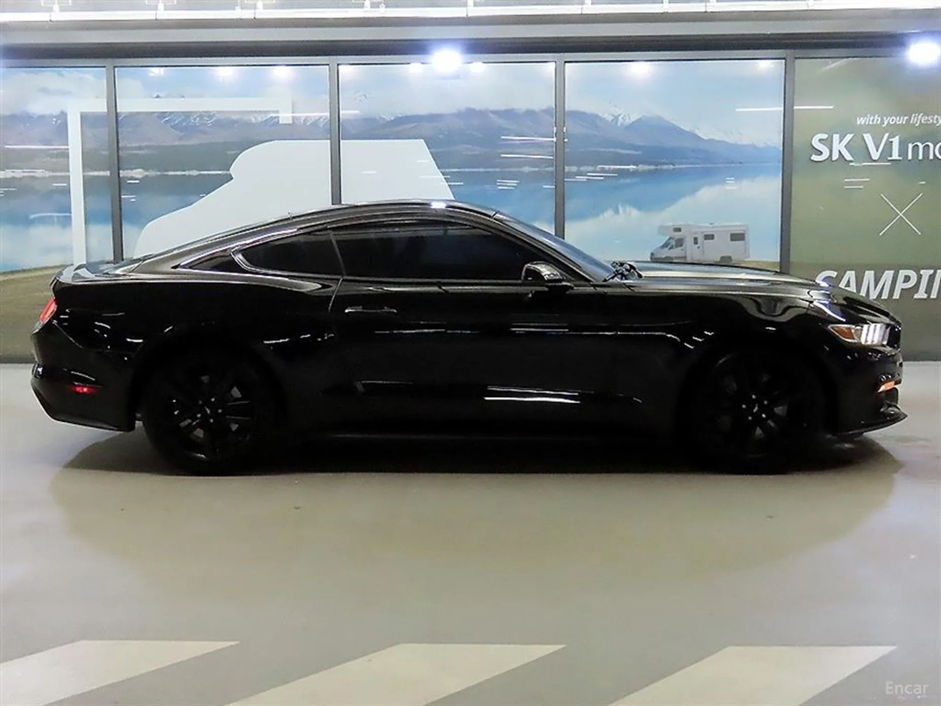 Ford Mustang превью 18