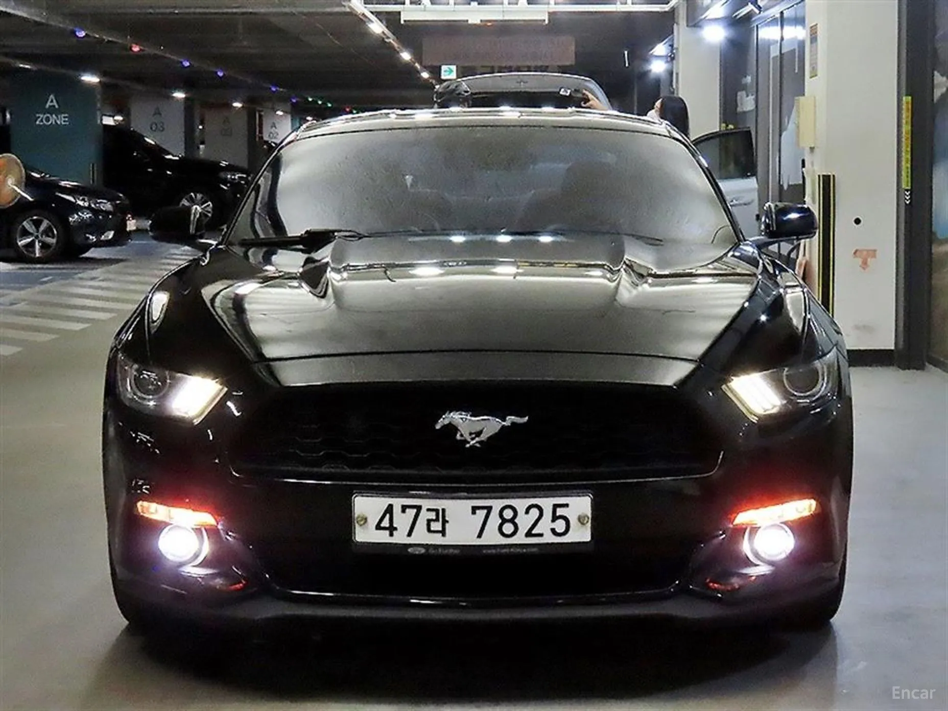 Ford Mustang превью 3