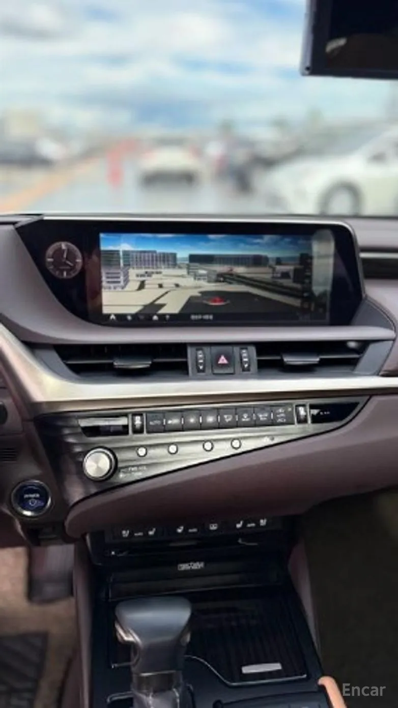 Lexus ES300h 7th Generation превью 12