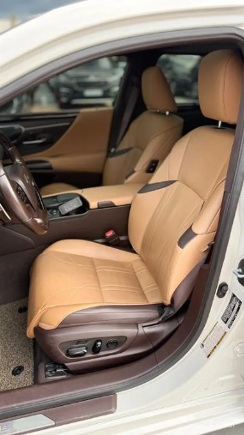 Lexus ES300h 7th Generation превью 9