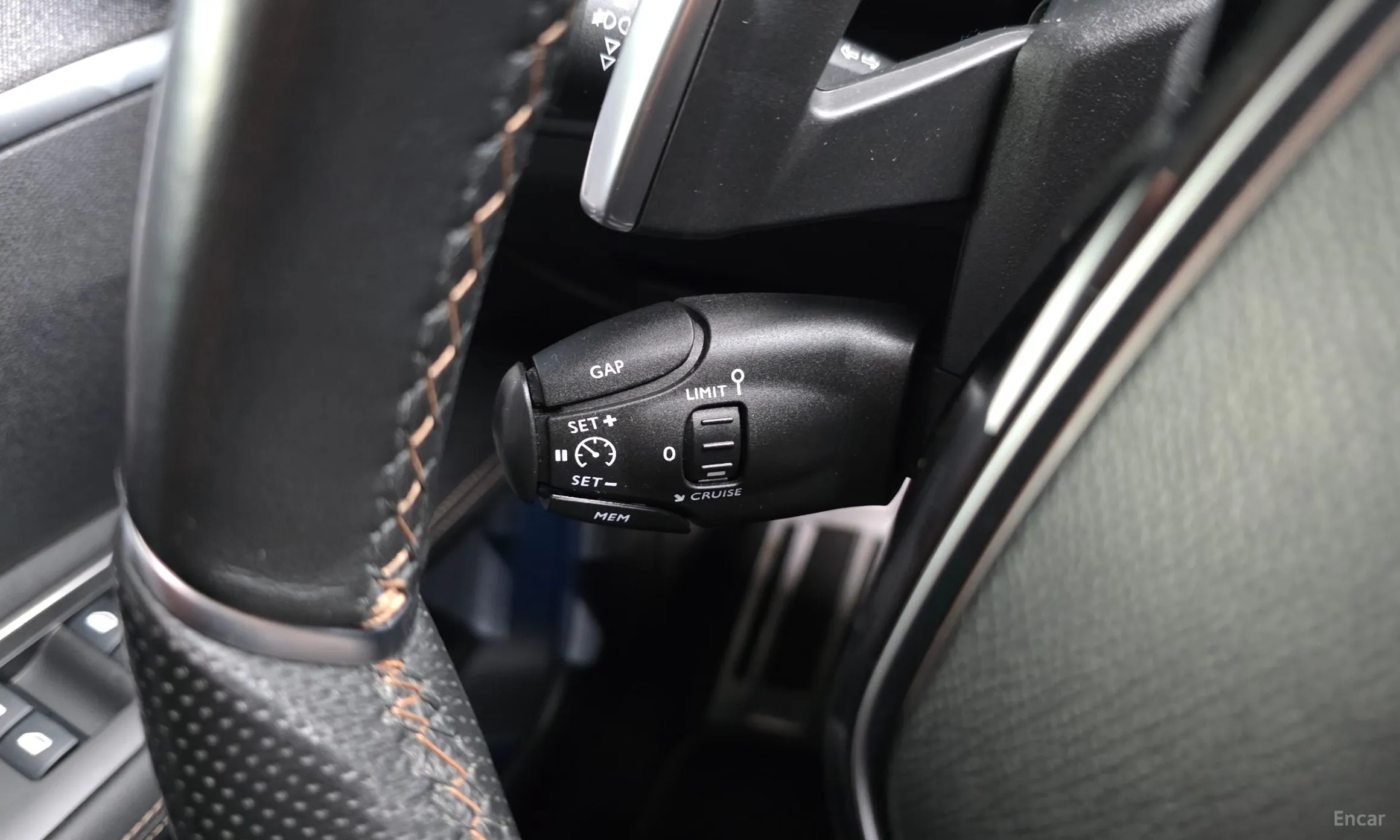 Peugeot 3008 2nd generation превью 18