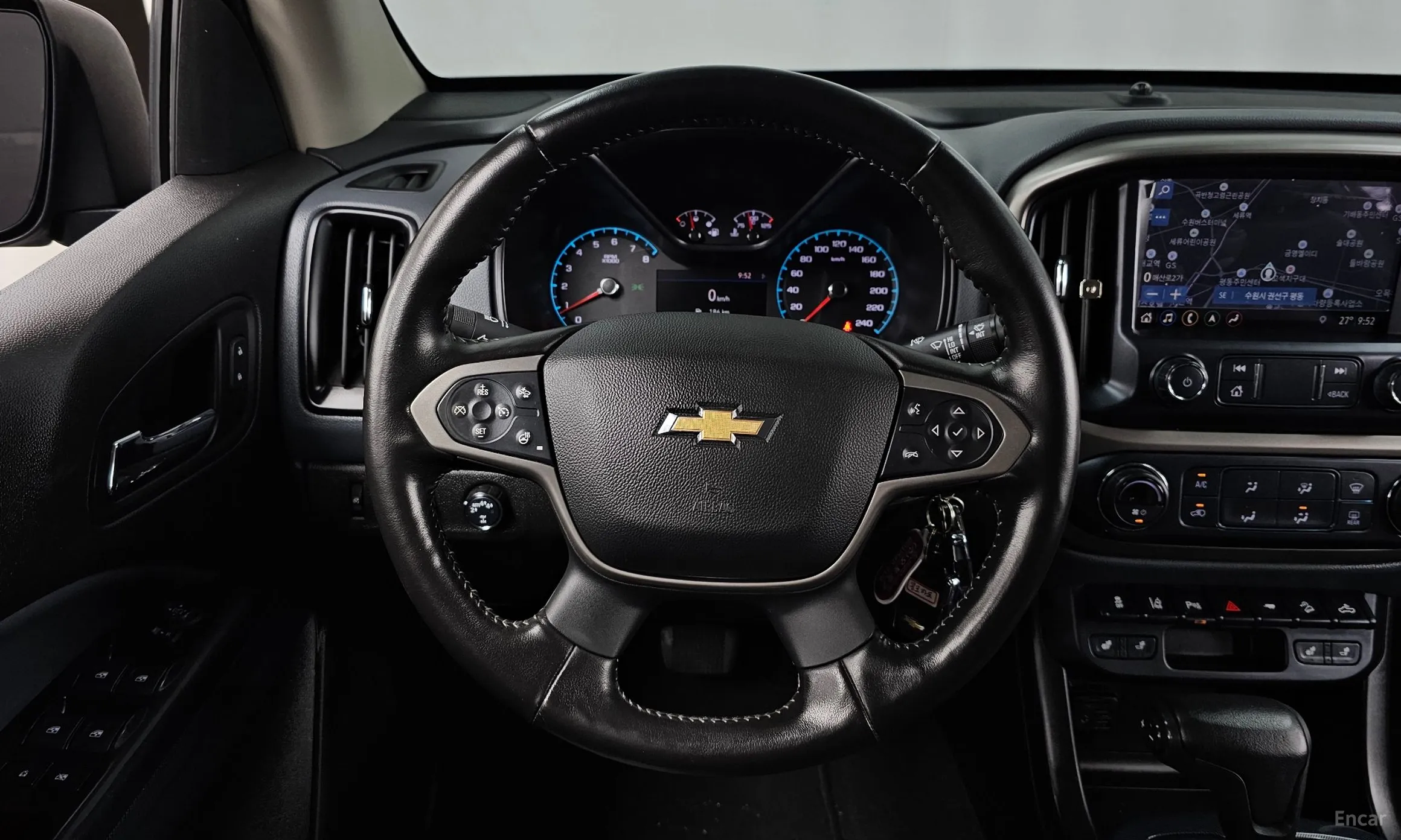 Chevrolet Colorado превью 13
