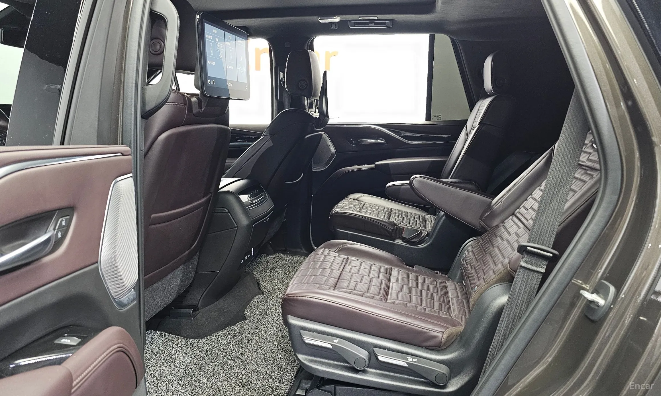 Cadillac Escalade 5th Generation превью 12