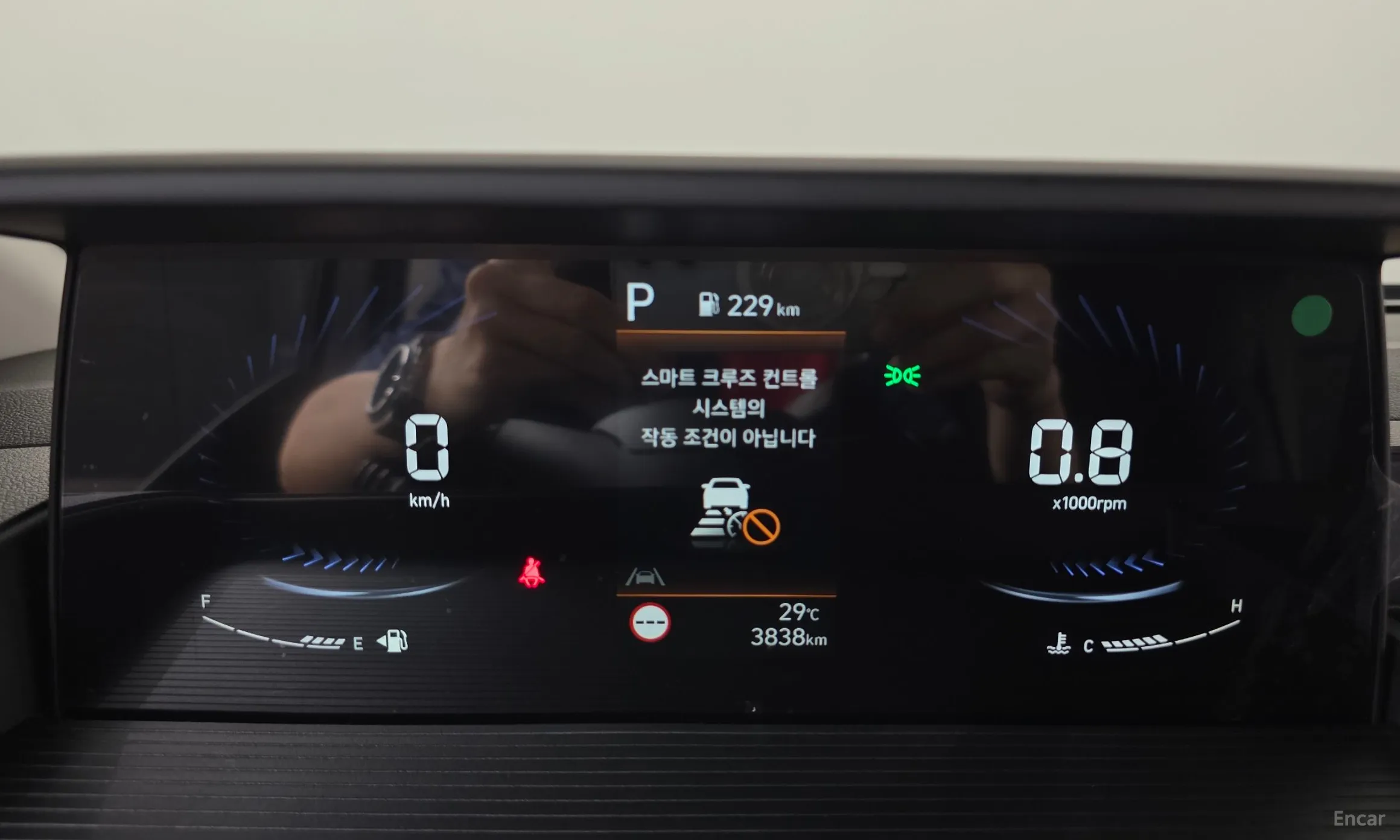 Hyundai Staria превью 8