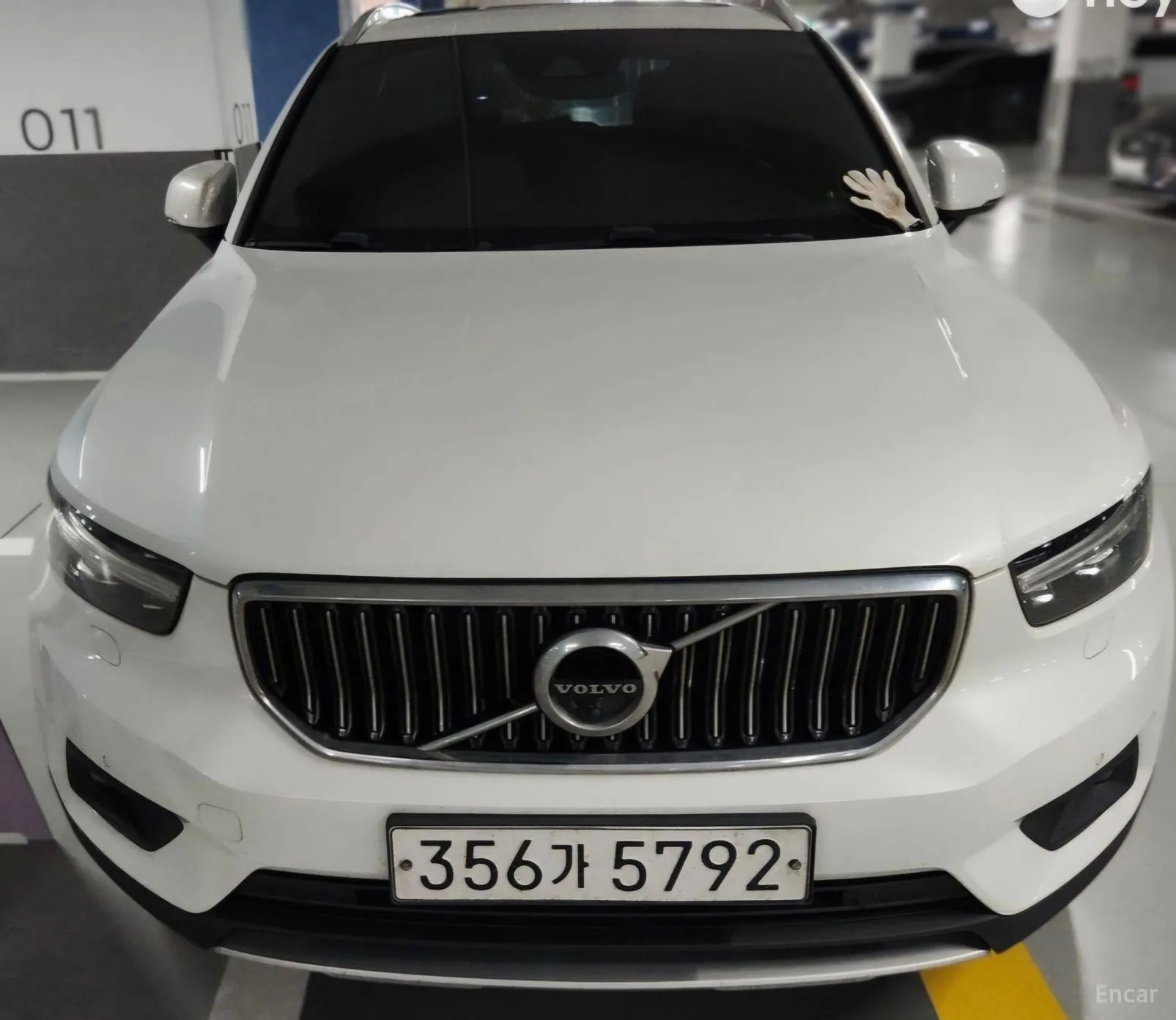 Volvo XC40 превью 3