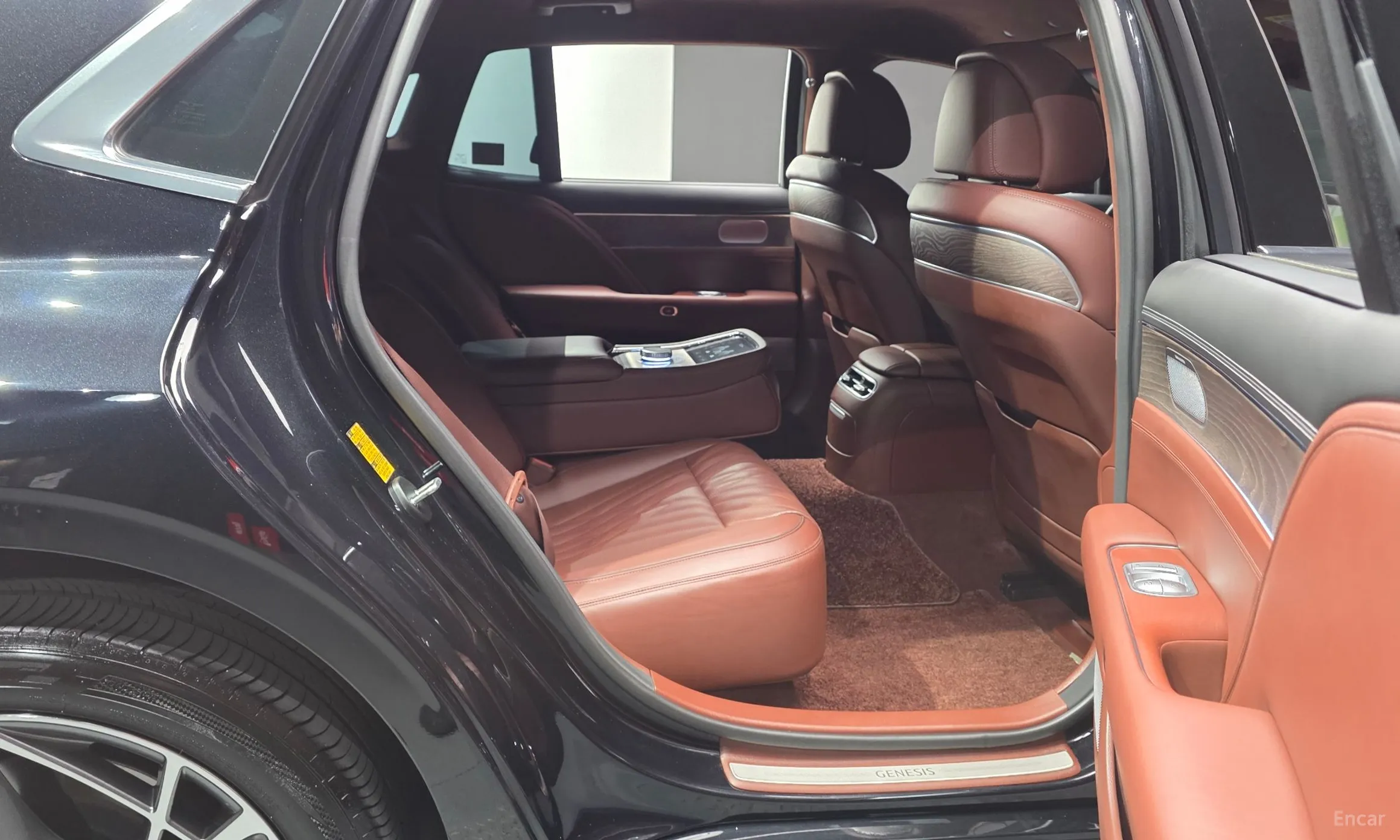 Genesis G90 (RS4) превью 11