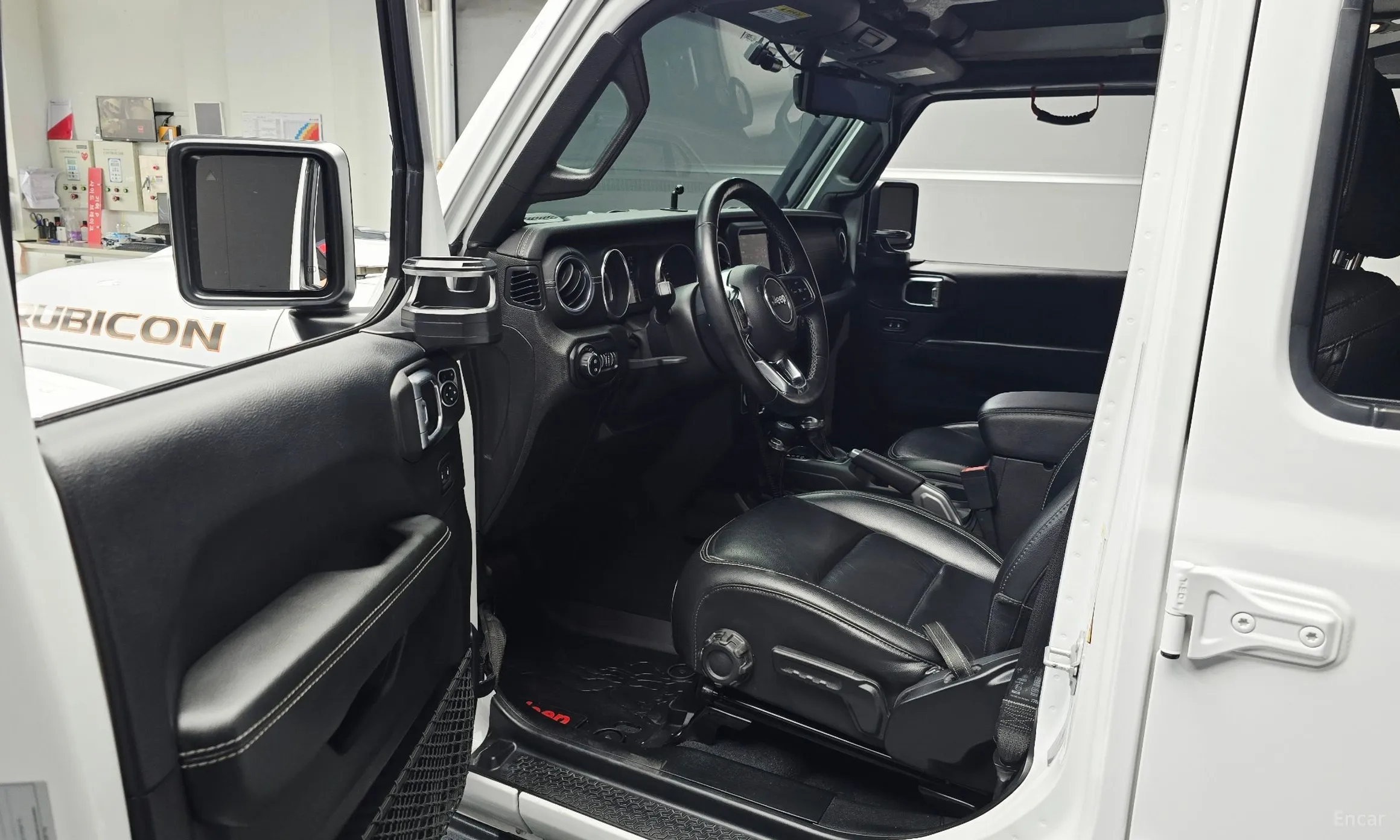Jeep Wrangler (JL) превью 10