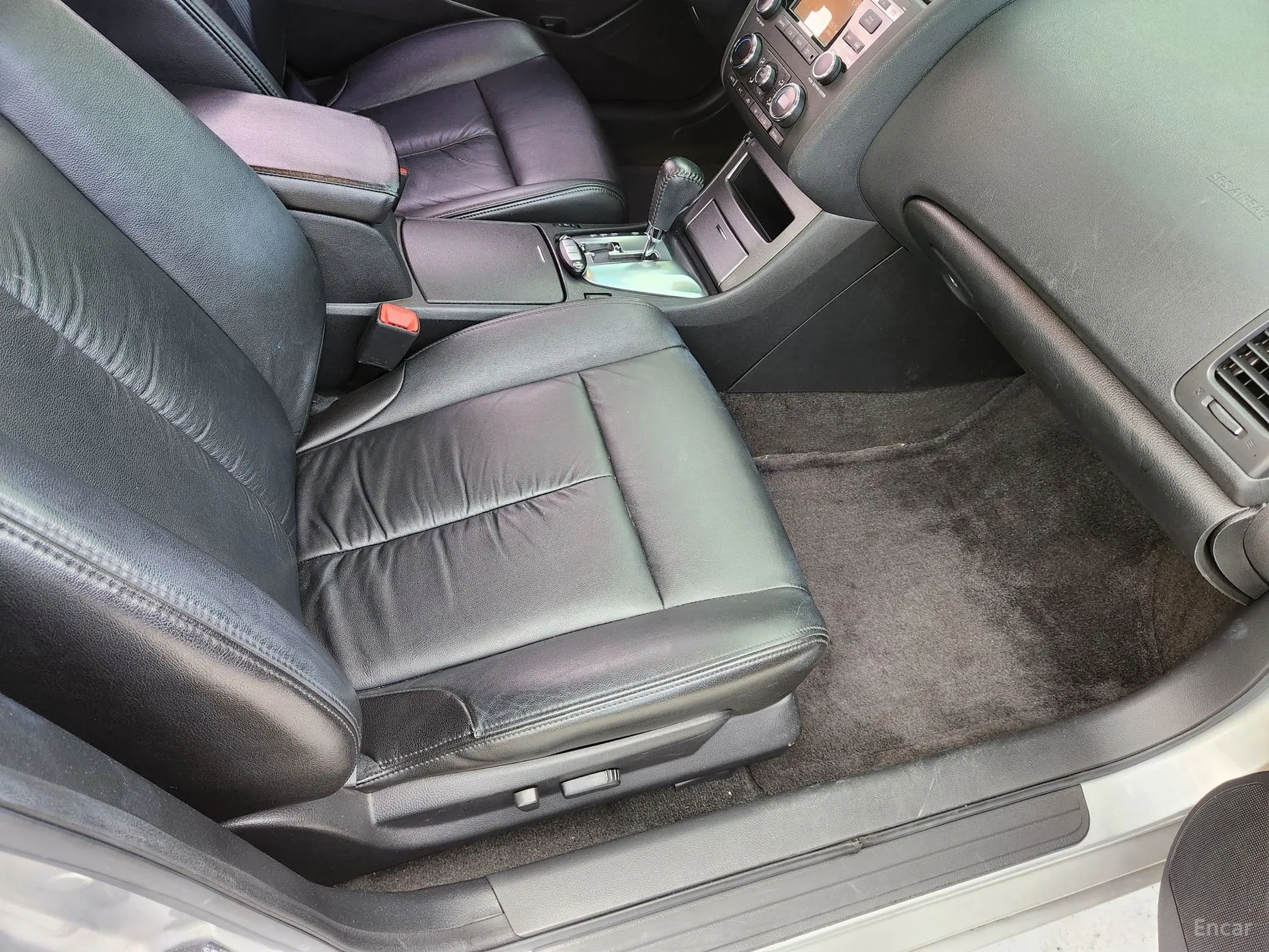 Nissan Altima превью 12