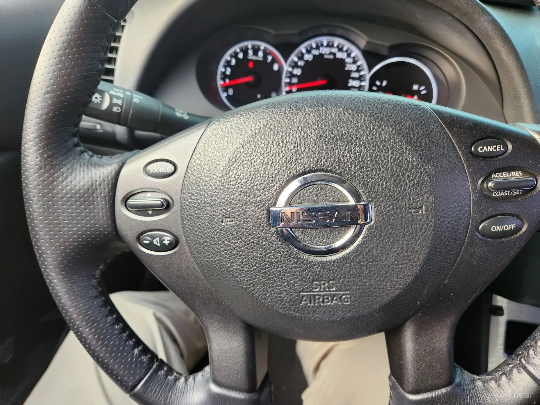 Nissan Altima превью 18