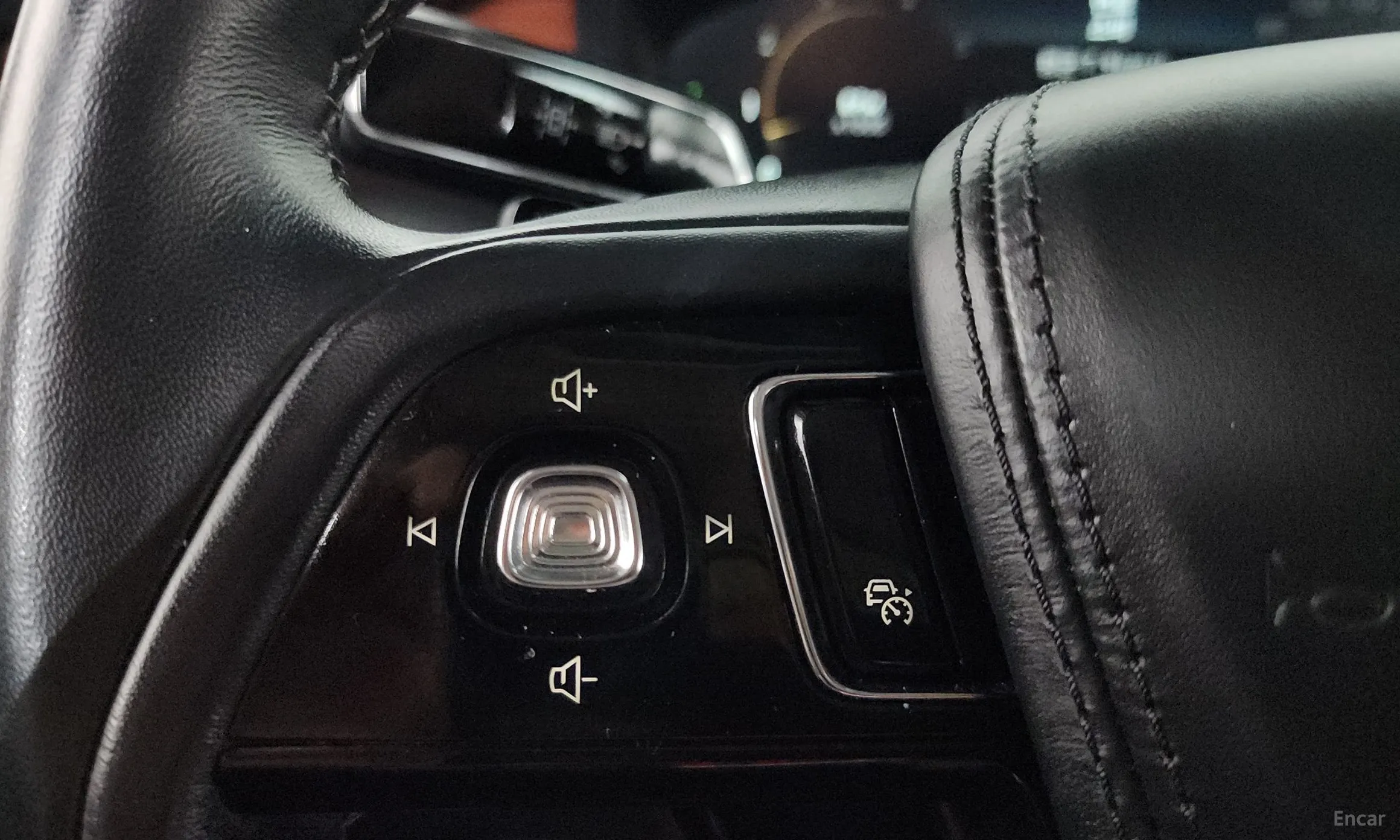 Lincoln Aviator 2nd Generation превью 17