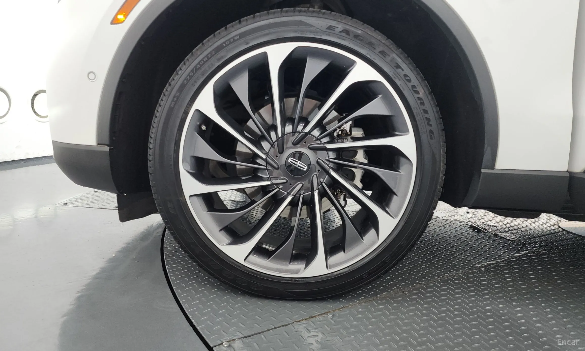 Lincoln Aviator 2nd Generation превью 5