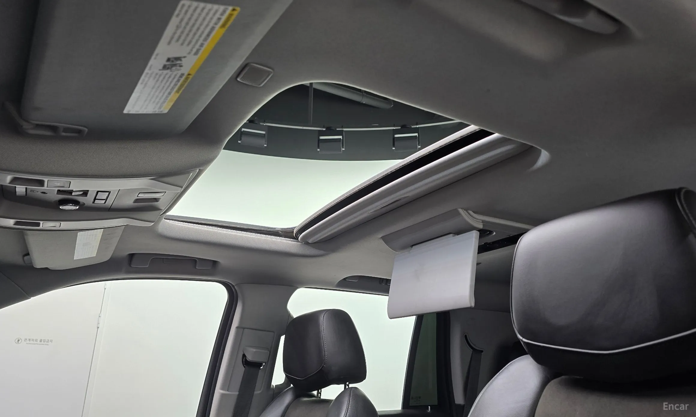 Cadillac Escalade превью 19