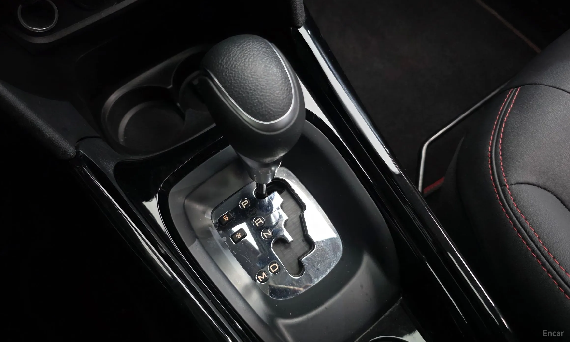 Peugeot 2008. превью 9