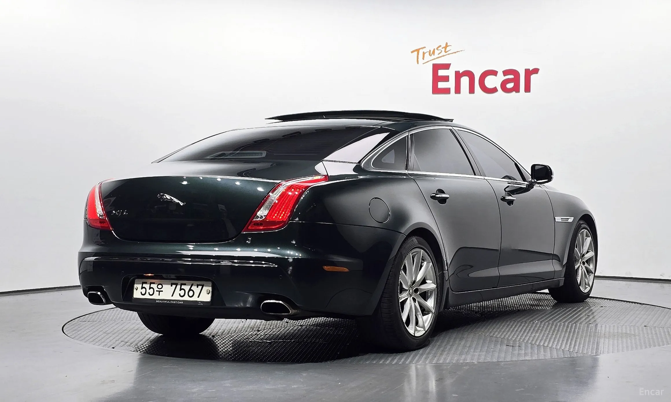 Jaguar All New XJ