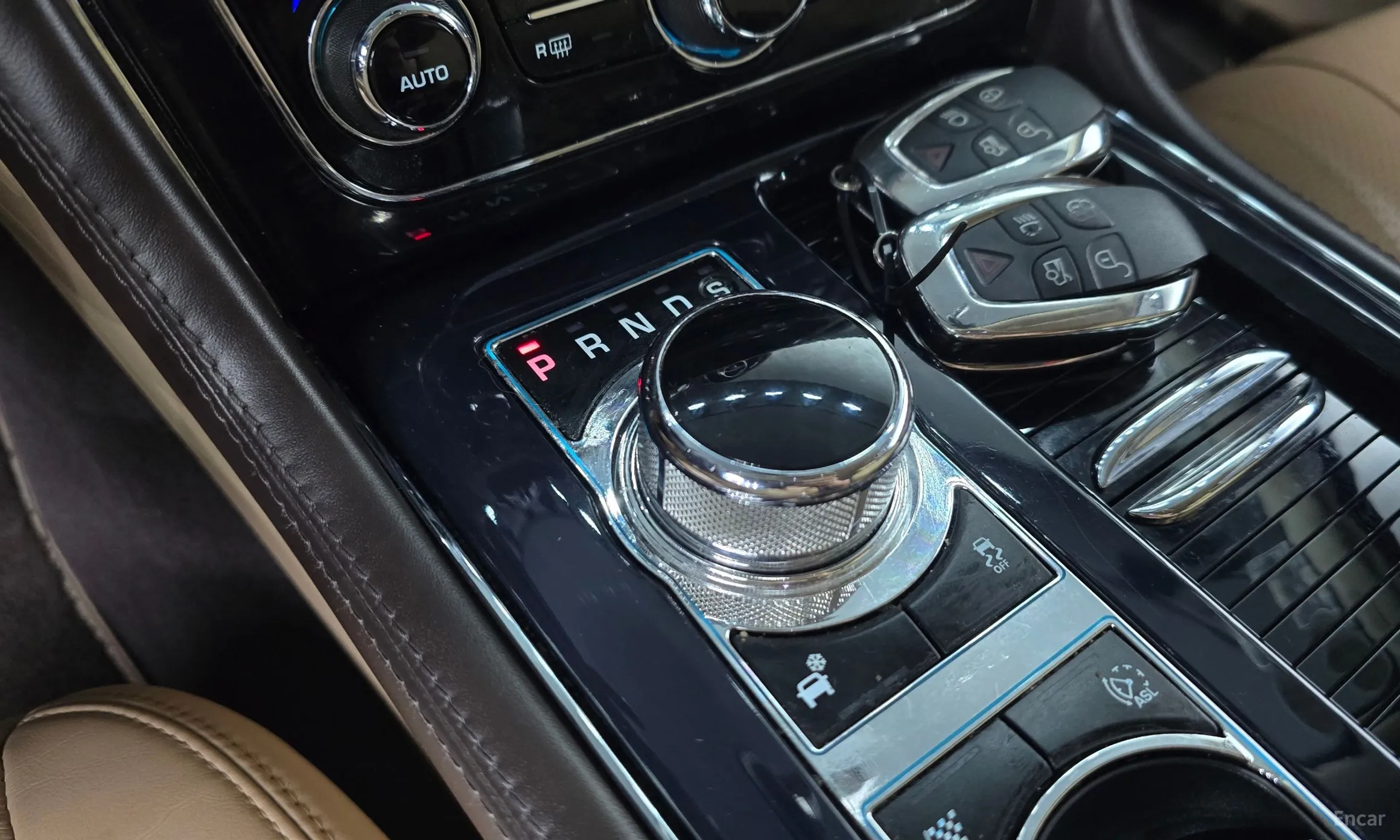 Jaguar All New XJ превью 9