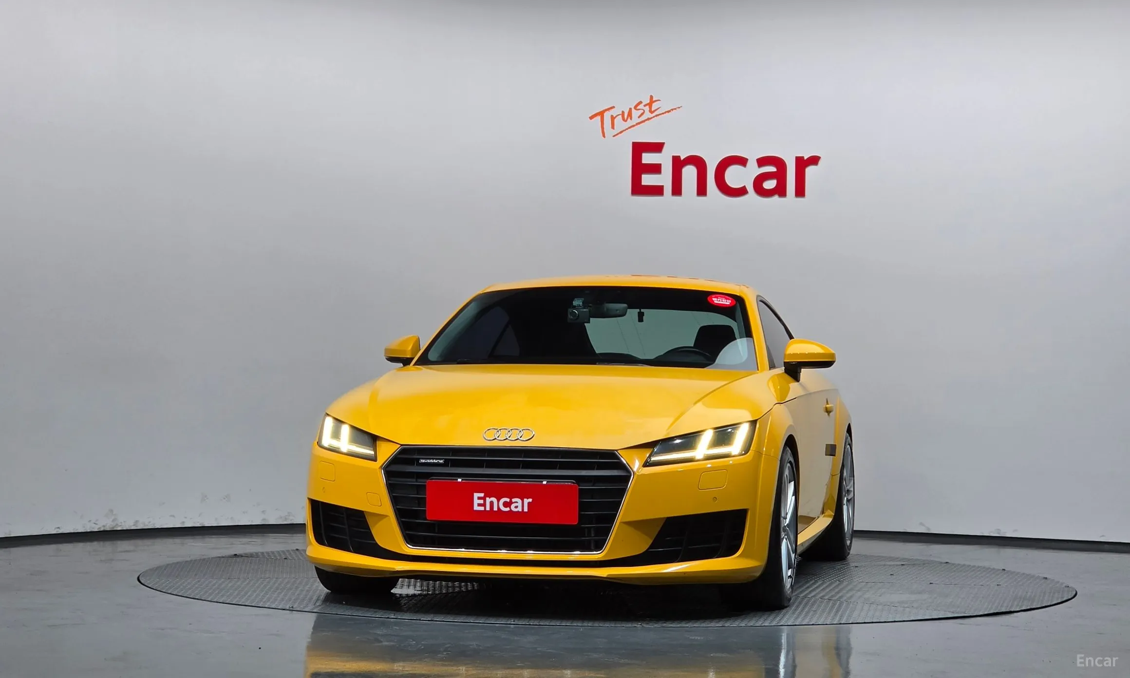 Audi TT (8S) превью 3