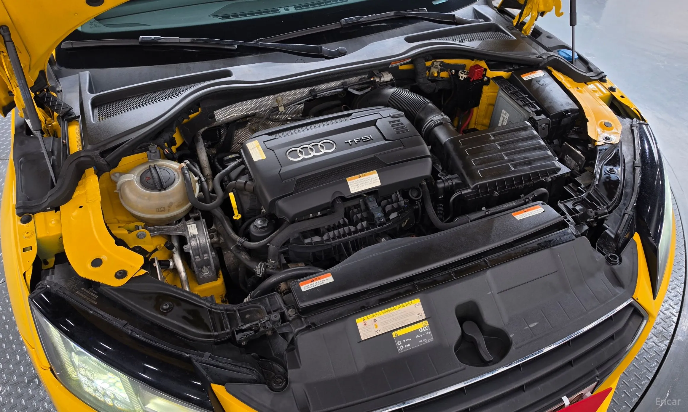Audi TT (8S) превью 6