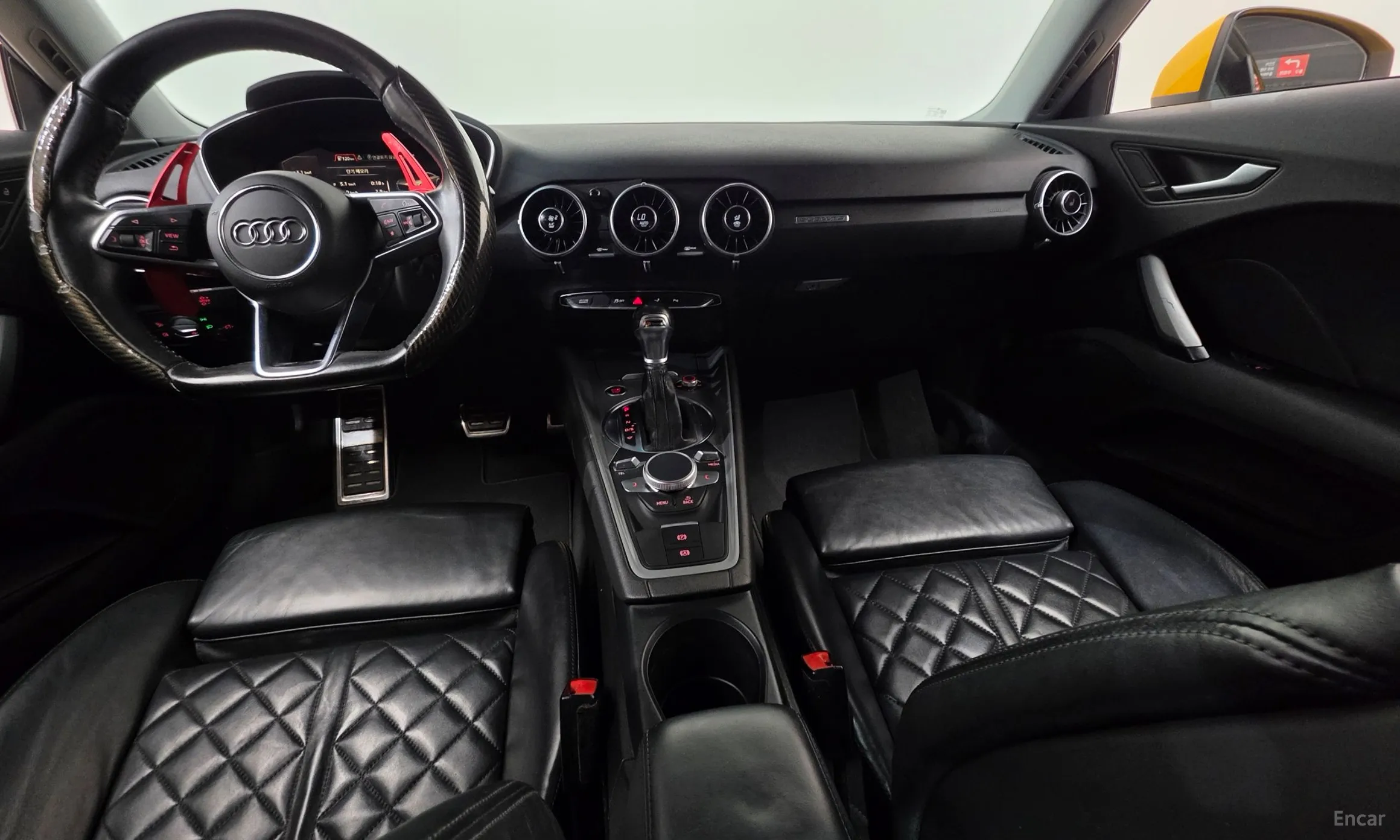Audi TT (8S) превью 7