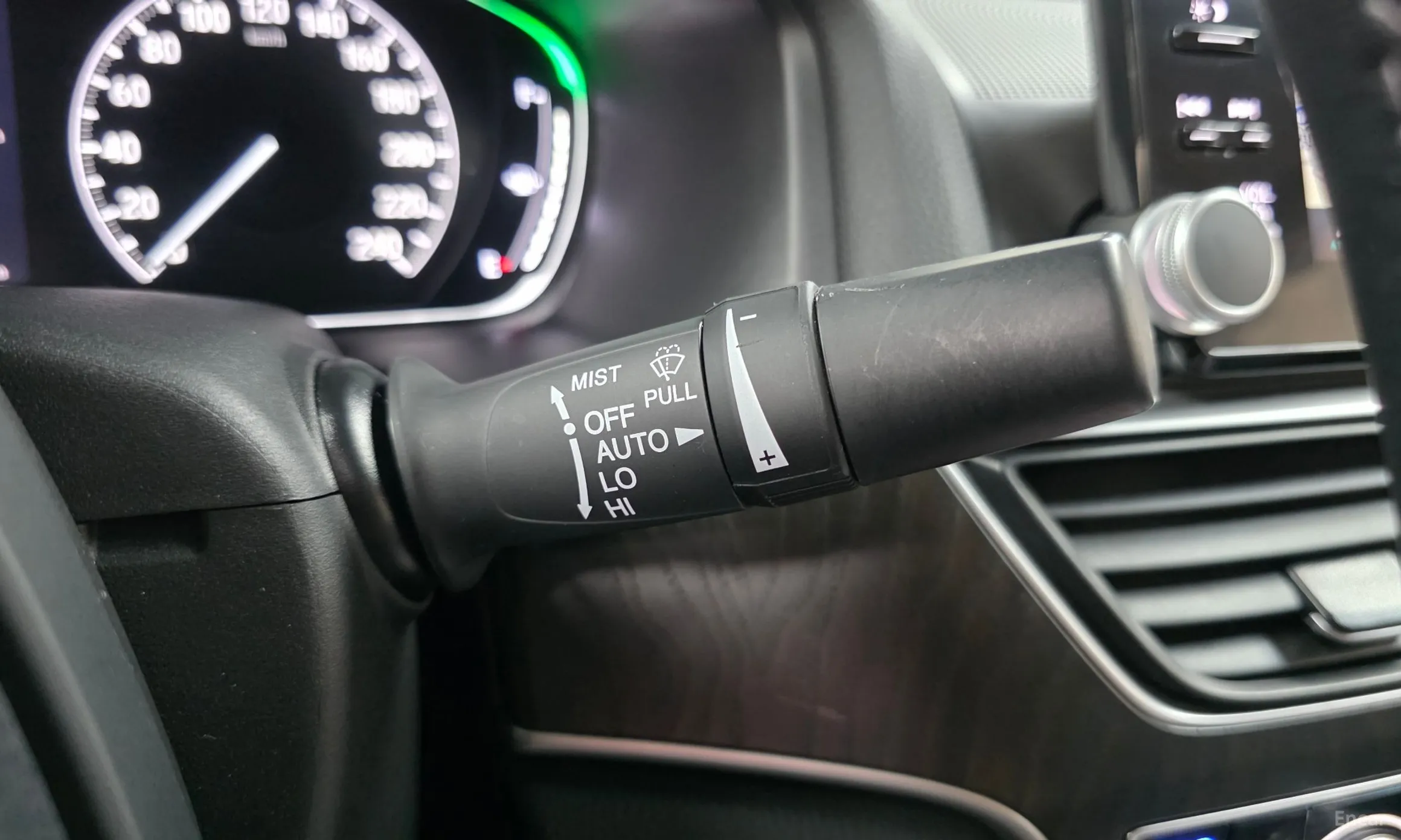 Honda Accord 10th Generation превью 19
