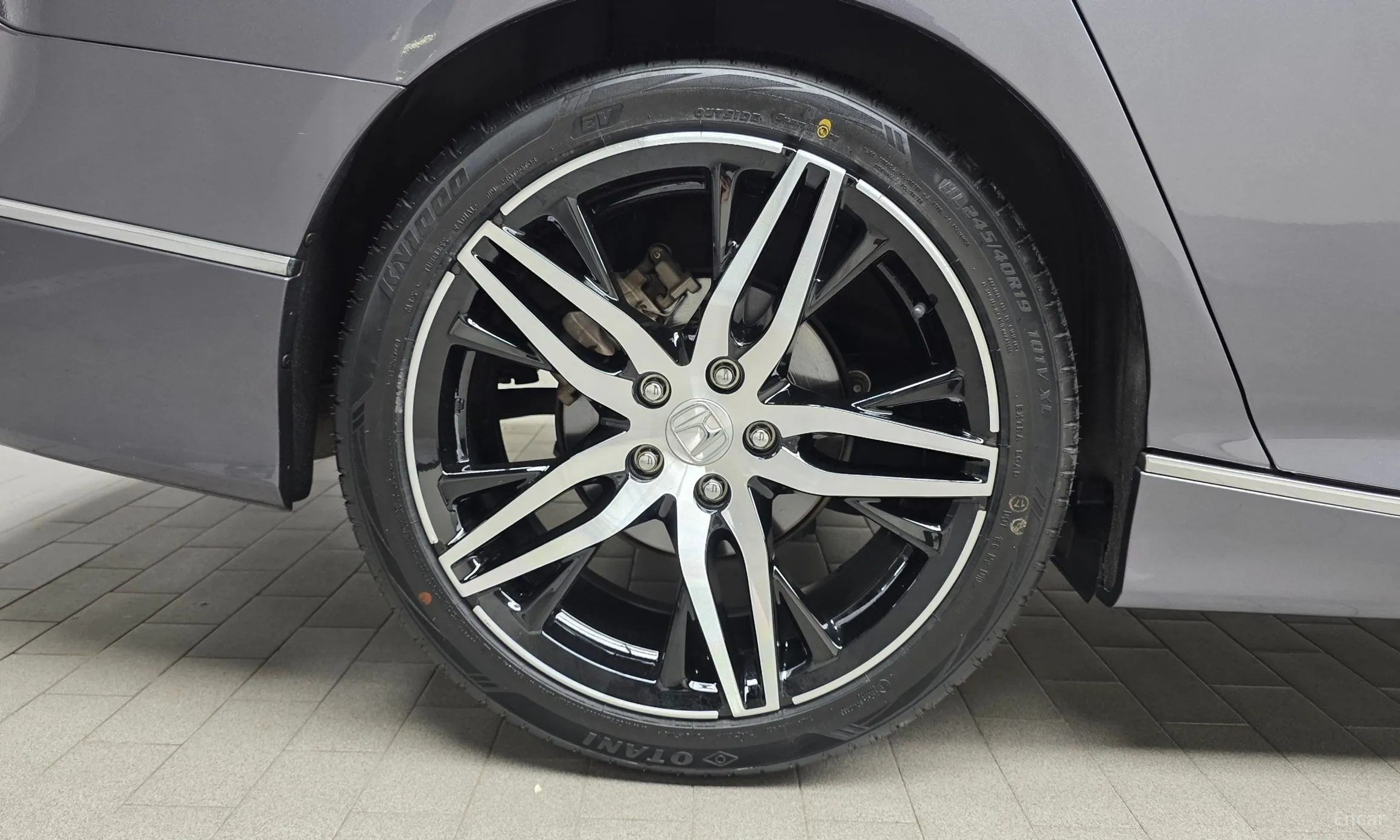 Honda Accord 10th Generation превью 5