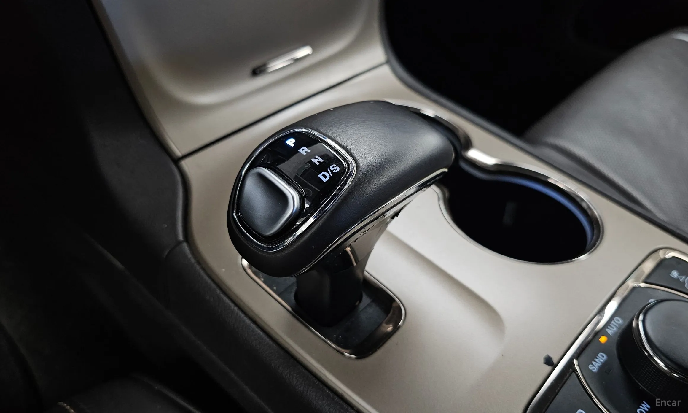 Jeep Grand Cherokee превью 9