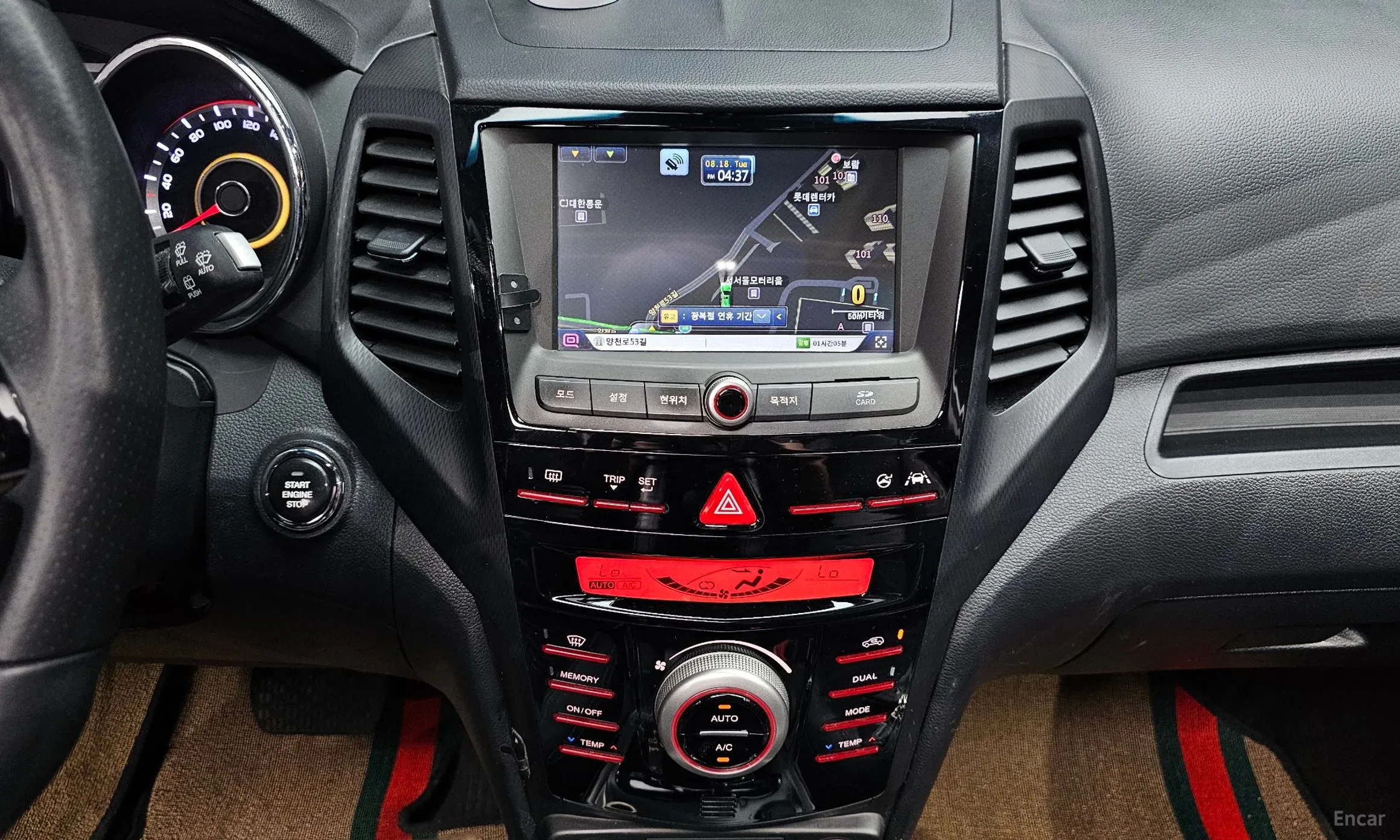 KG Mobility (SsangYong) Tivoli Air превью 14