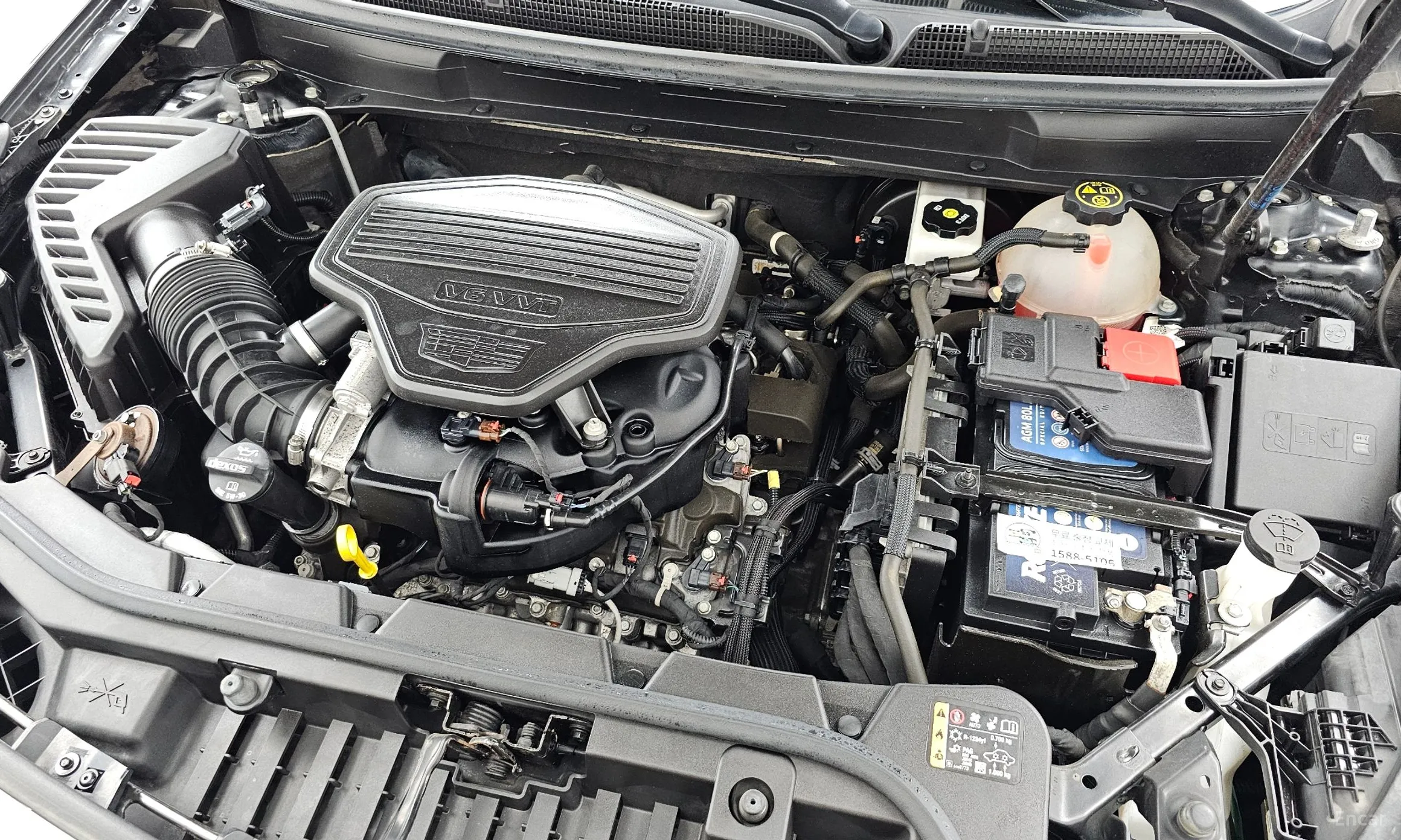 Cadillac XT5 превью 6