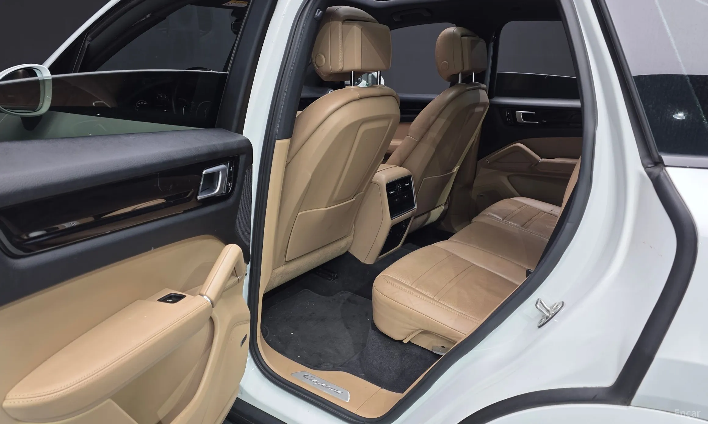 Porsche Cayenne (PO536) превью 12